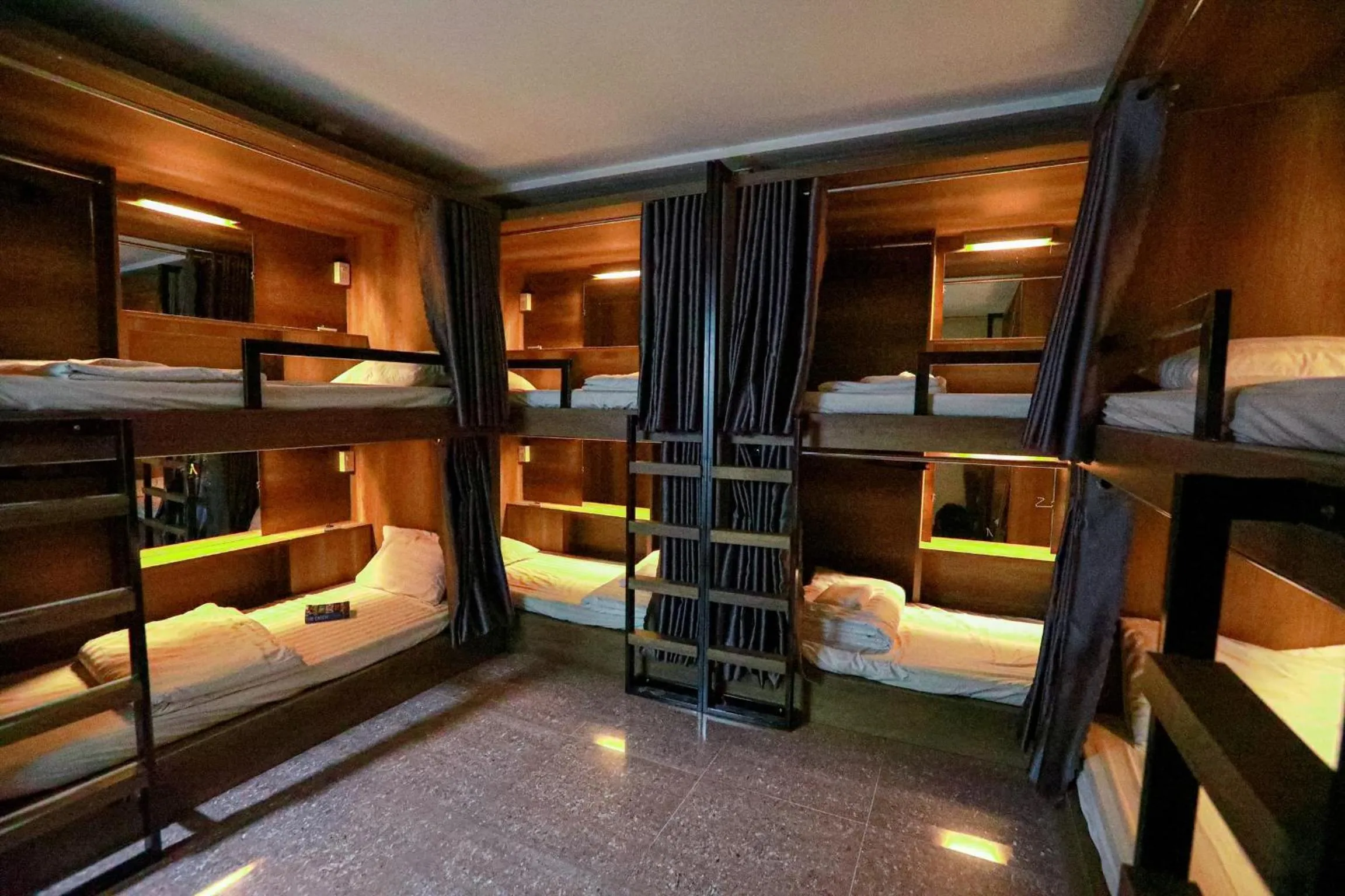 Photo of the whole room, Bed in Bui Vien Street Hostel