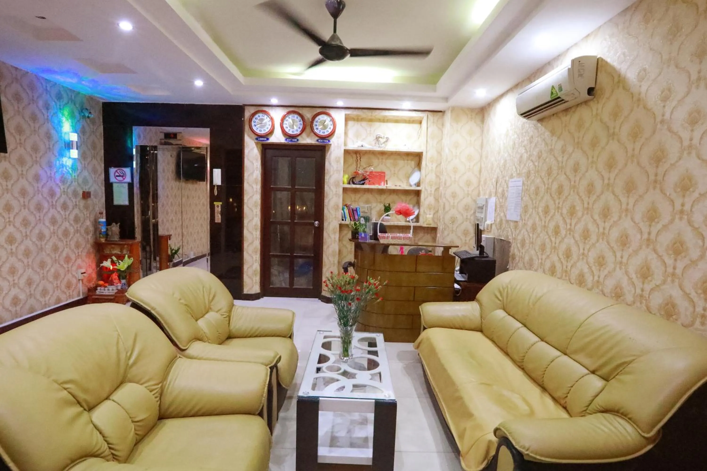 Lobby or reception in Bui Vien Street Hostel