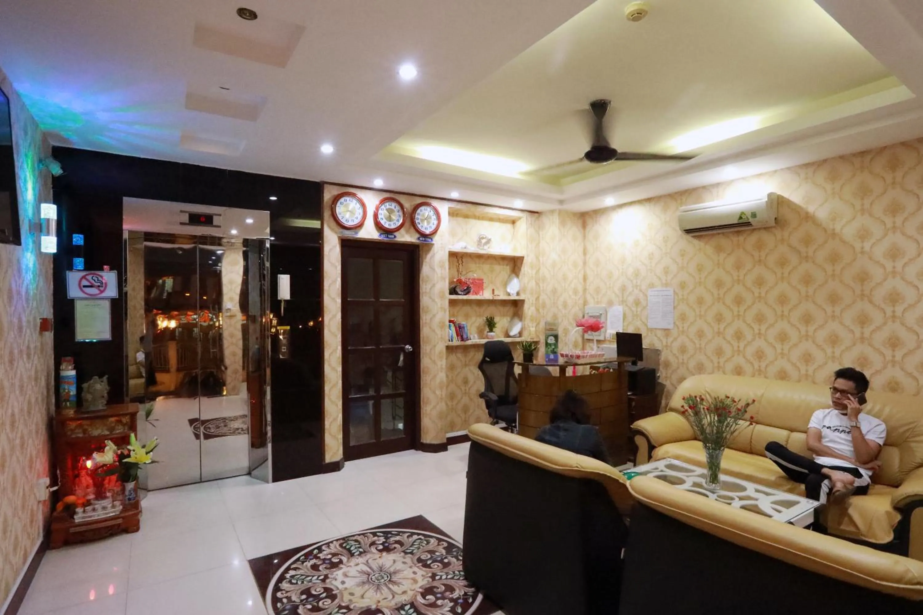 Lobby or reception in Bui Vien Street Hostel