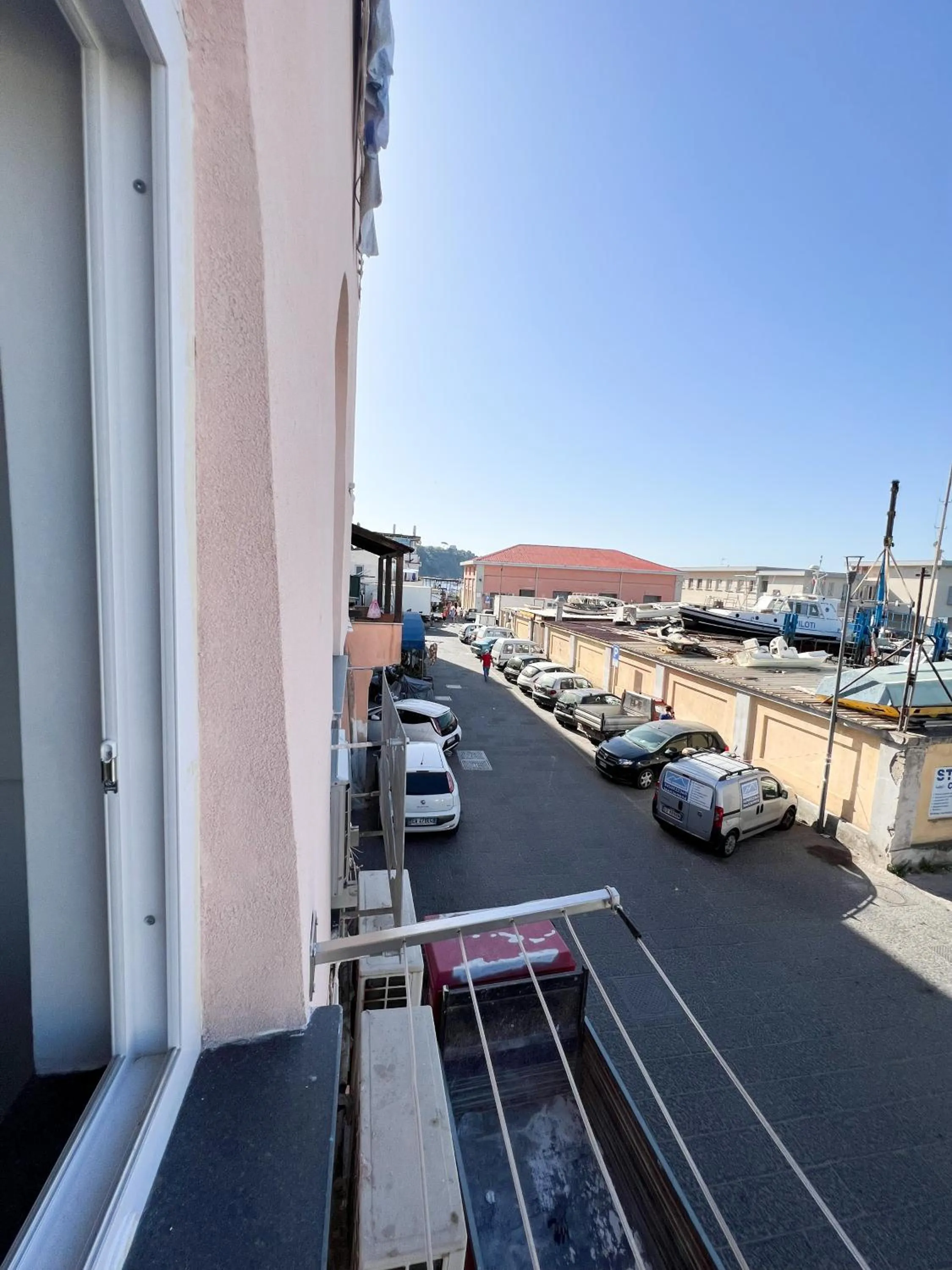 Property building in B & B Marina