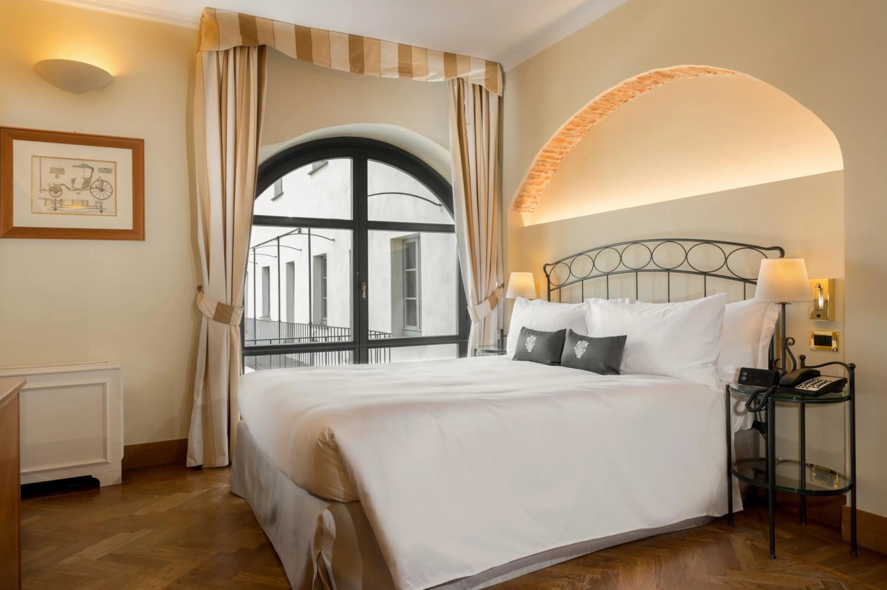 Bedroom, Bed in Grand Hotel Villa Torretta, Curio Collection by Hilton