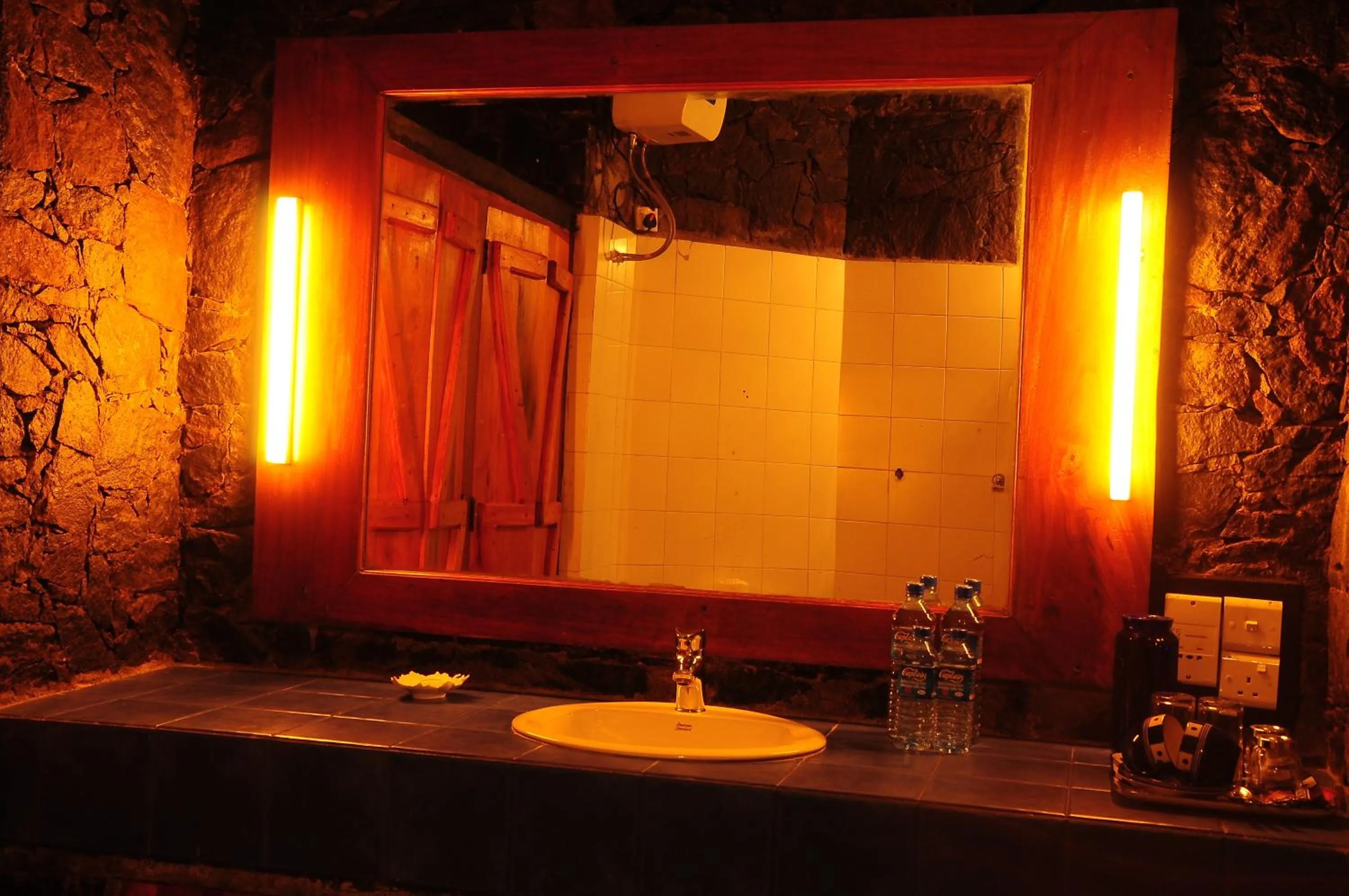 Bathroom in Boulder Garden