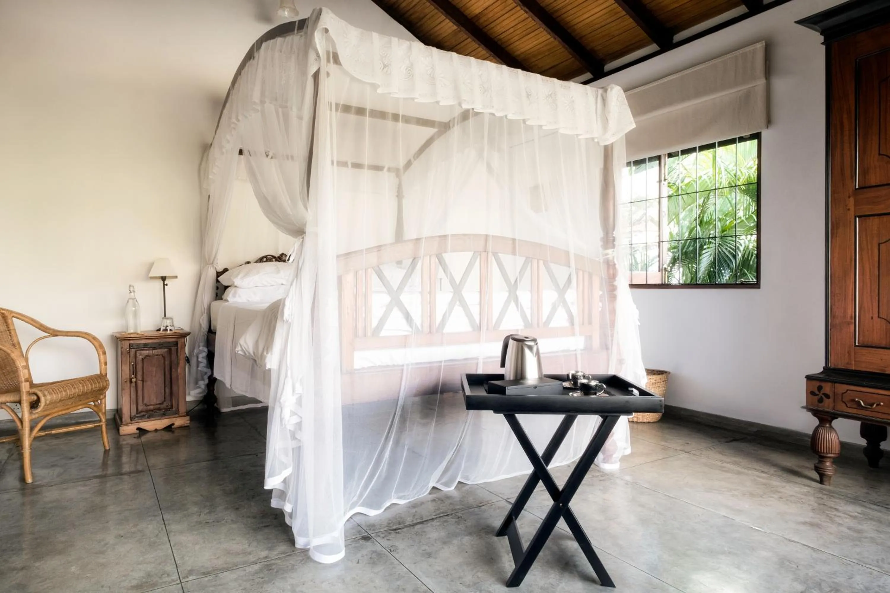 Coffee/tea facilities, Bed in Mount Lodge Boutique Hotel