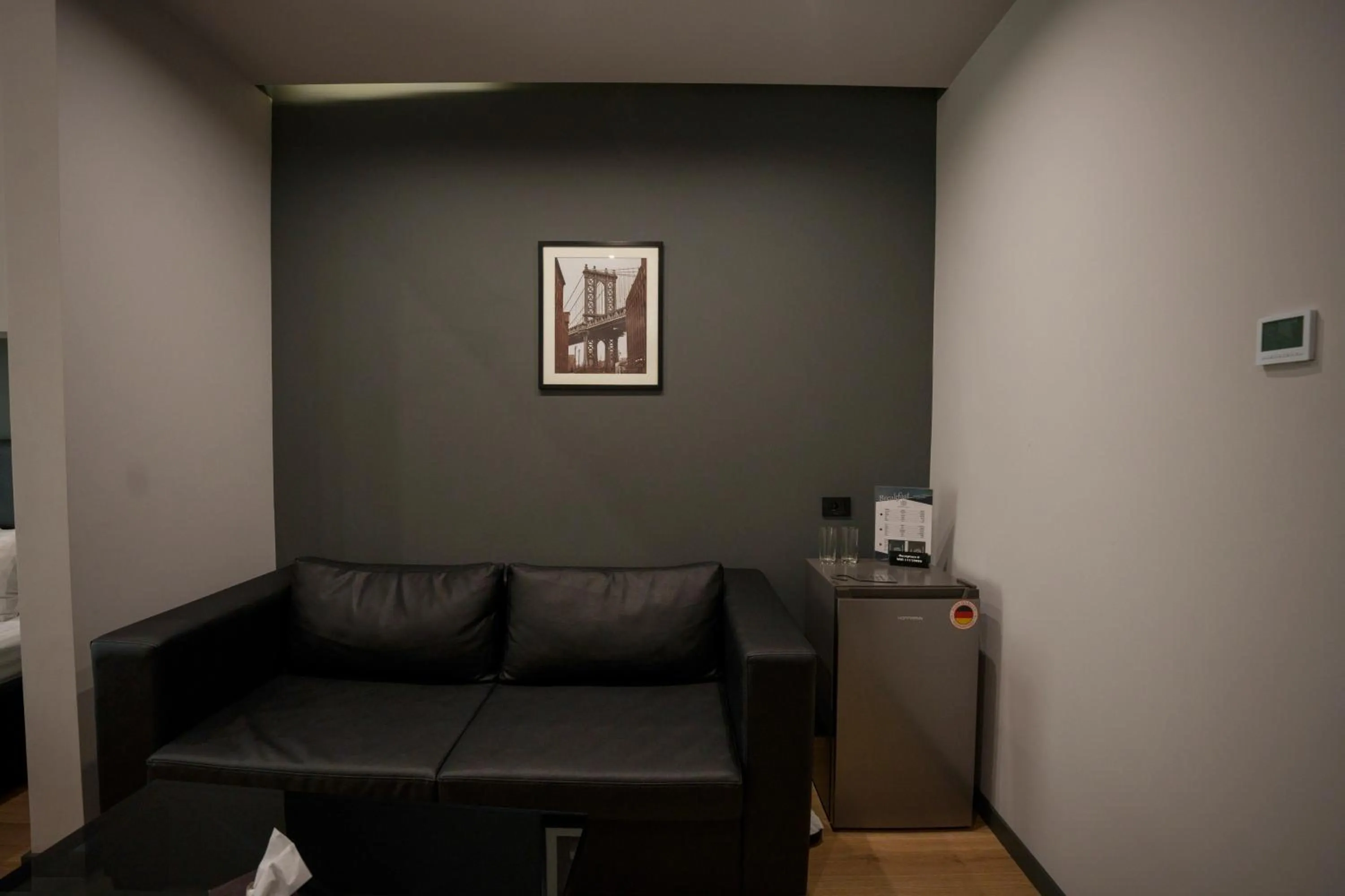 Seating area in Hotel Elion