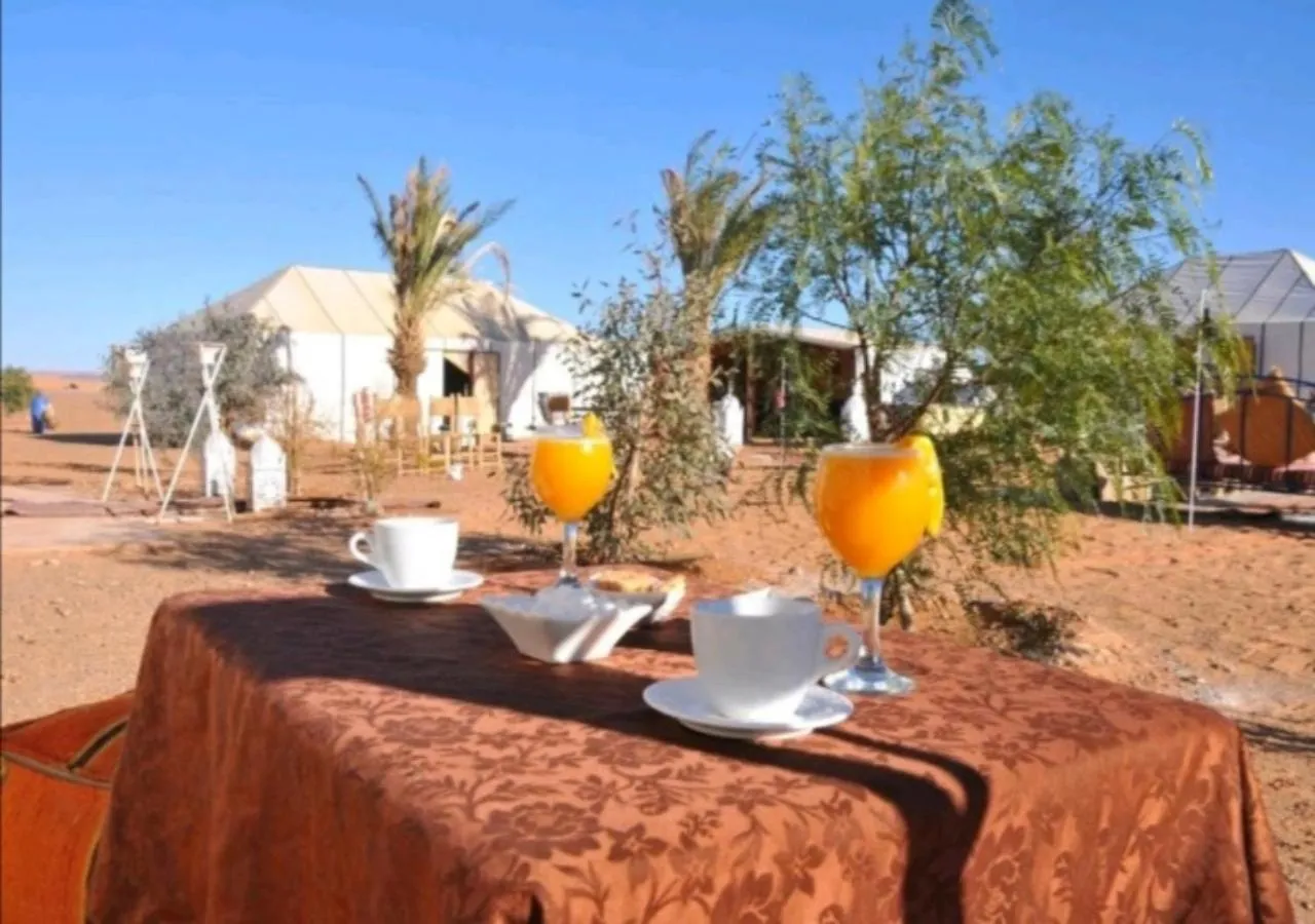 Breakfast in Merzouga experience camping
