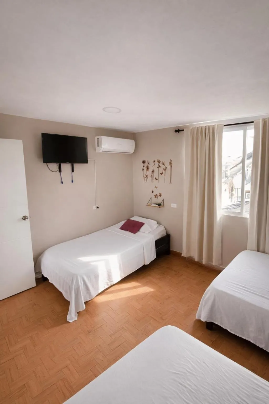 TV and multimedia, Bed in Seven Nights Hostel Cartagena