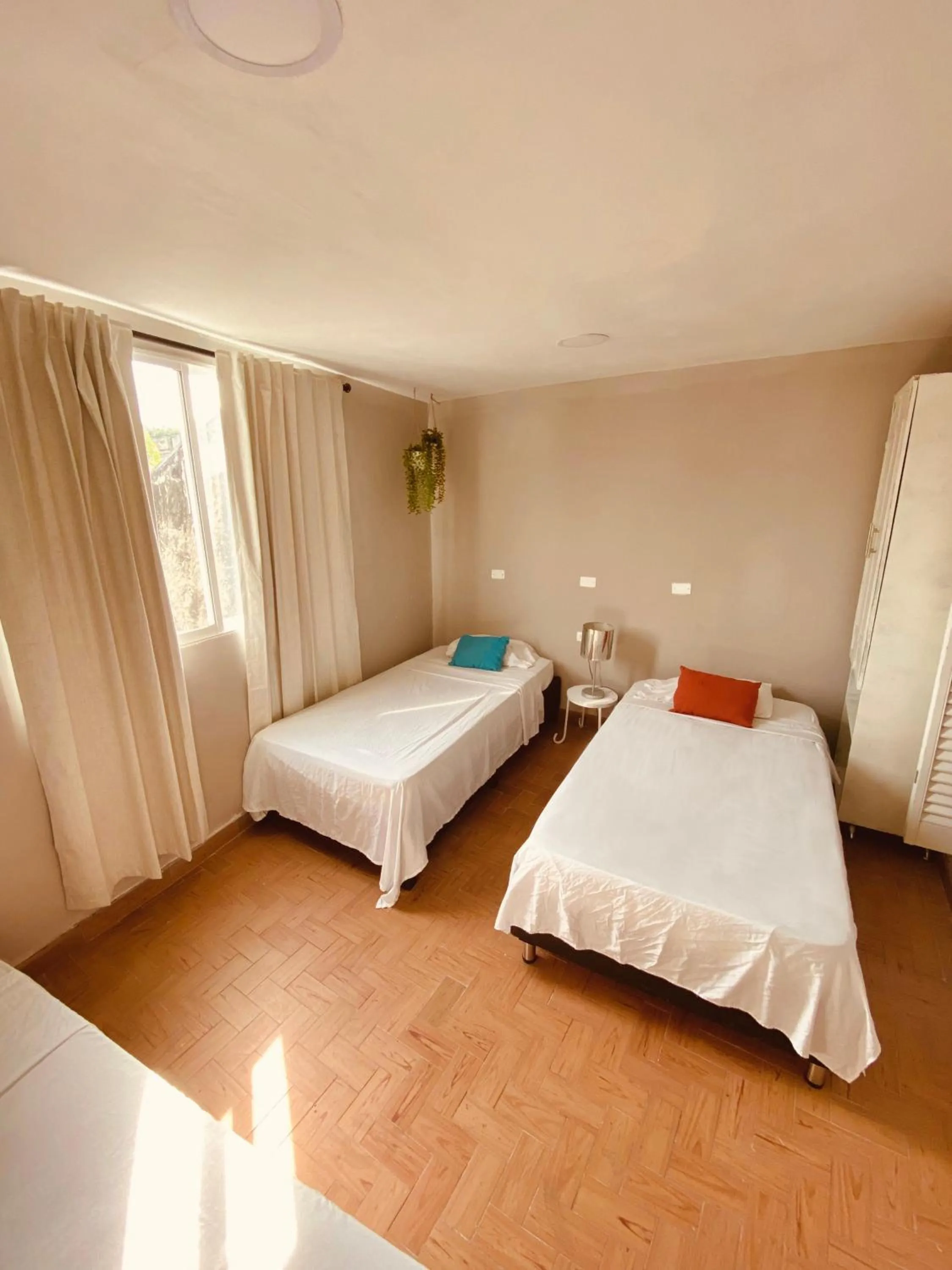 Bed in Seven Nights Hostel Cartagena