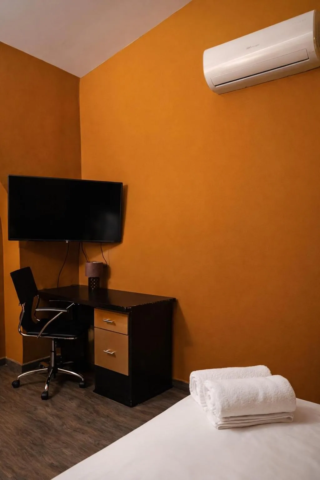 Bedroom, Bed in Seven Nights Hostel Cartagena