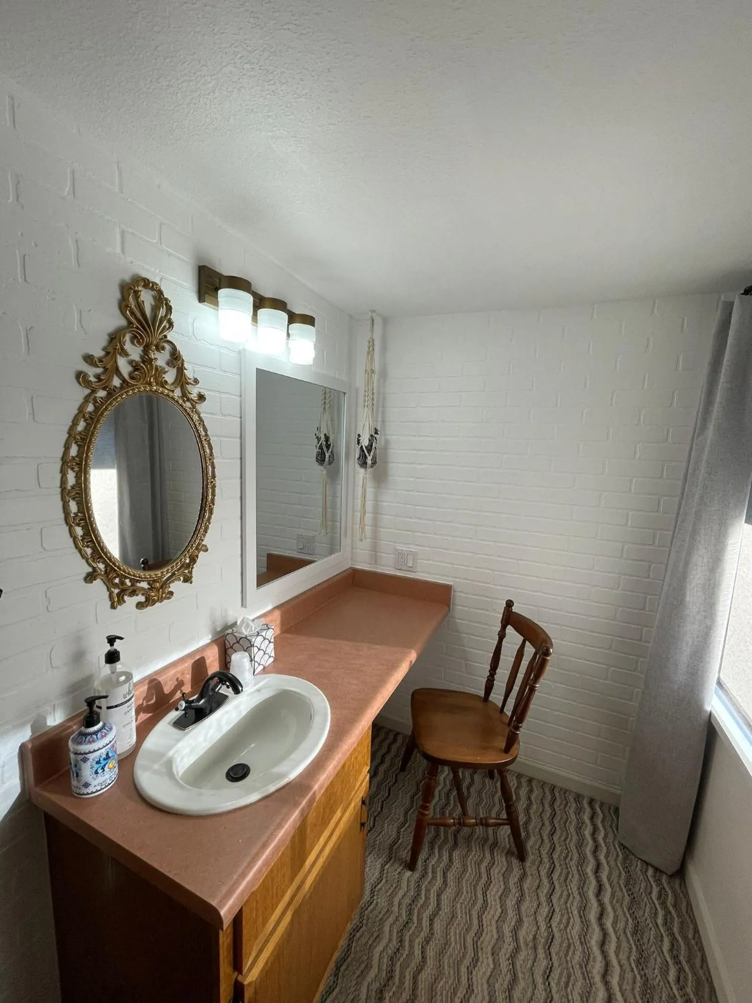 Double Room in The Aztec Motel & Creative Space