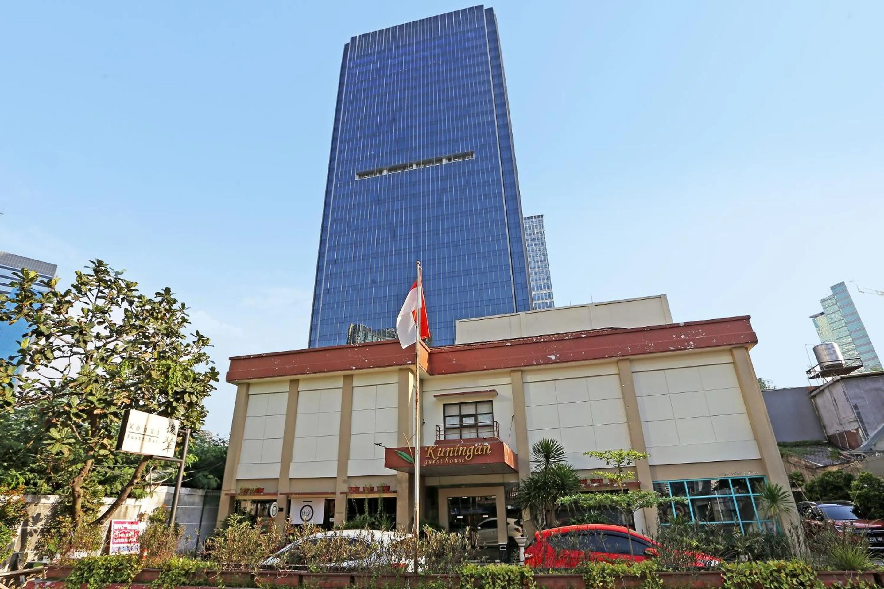 Facade/entrance in Collection O 91898 Series Hotel Kuningan