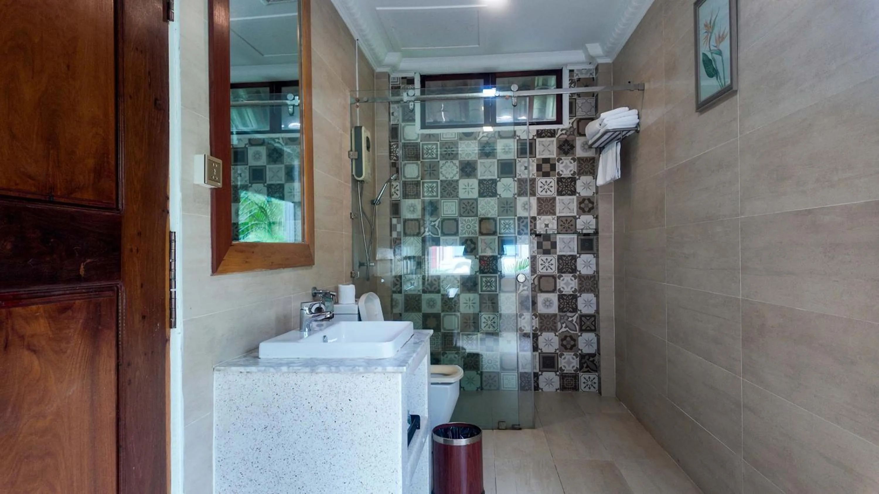 Bathroom in Lodge Moni Essara Kampot