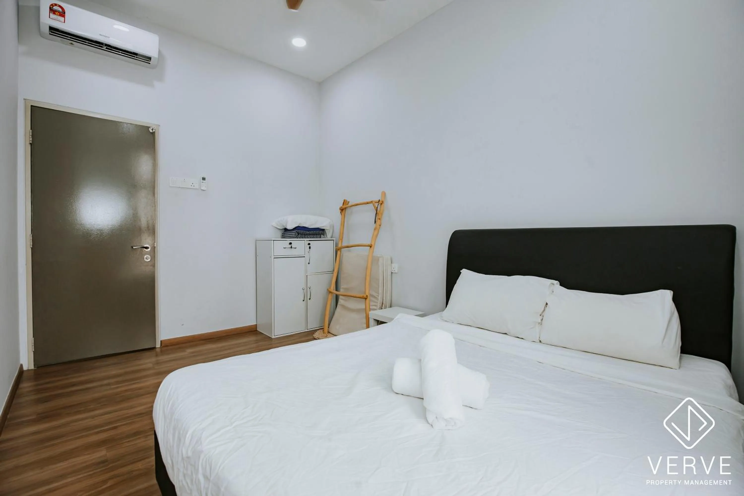 Bed in Ipoh Cove Premium Suites by Verve