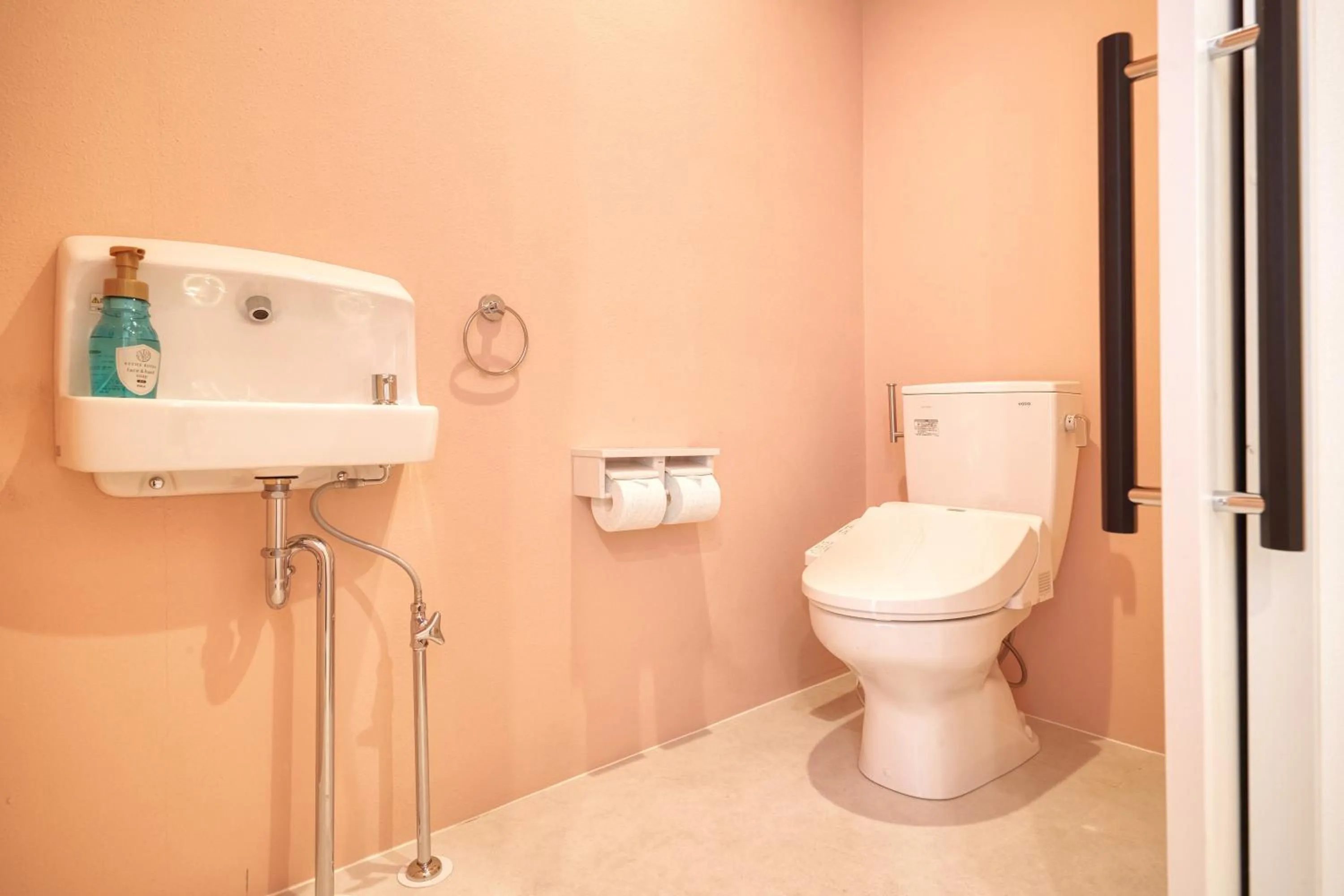 Toilet in Glory island okinawa SOBE