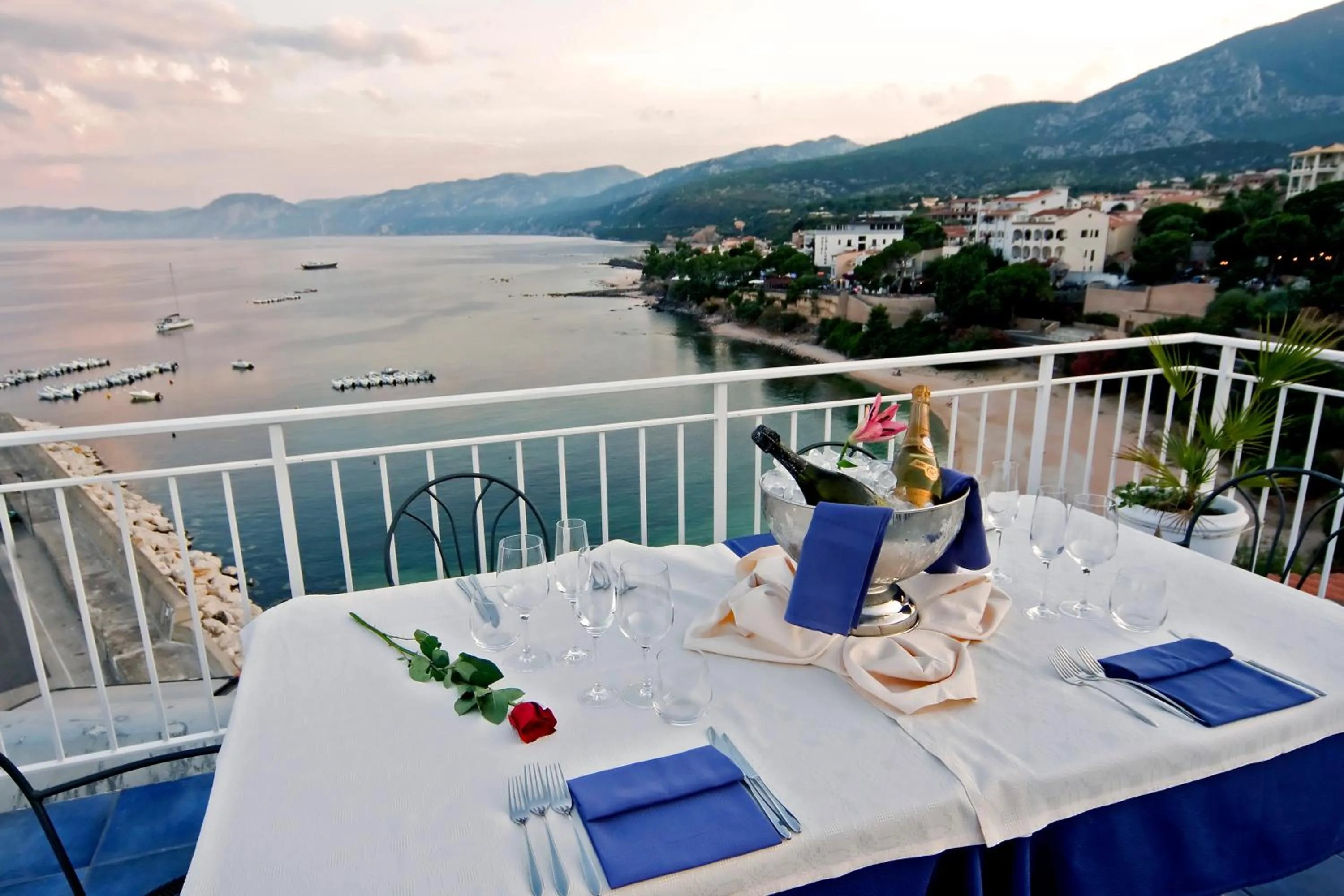 Balcony/Terrace in BUE MARINO Hotel & Rooftop Bar