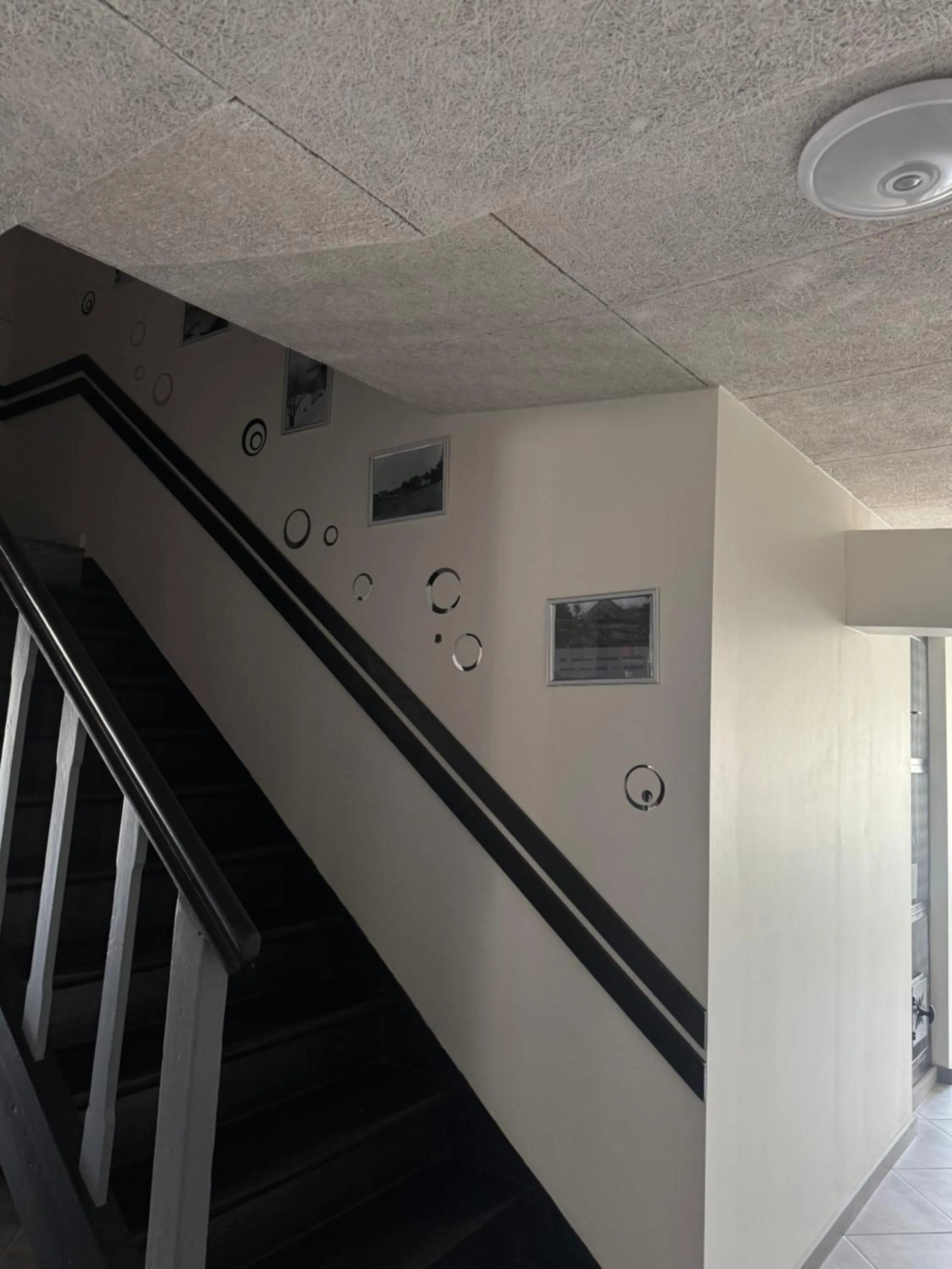 Viesu māja Vālodzes