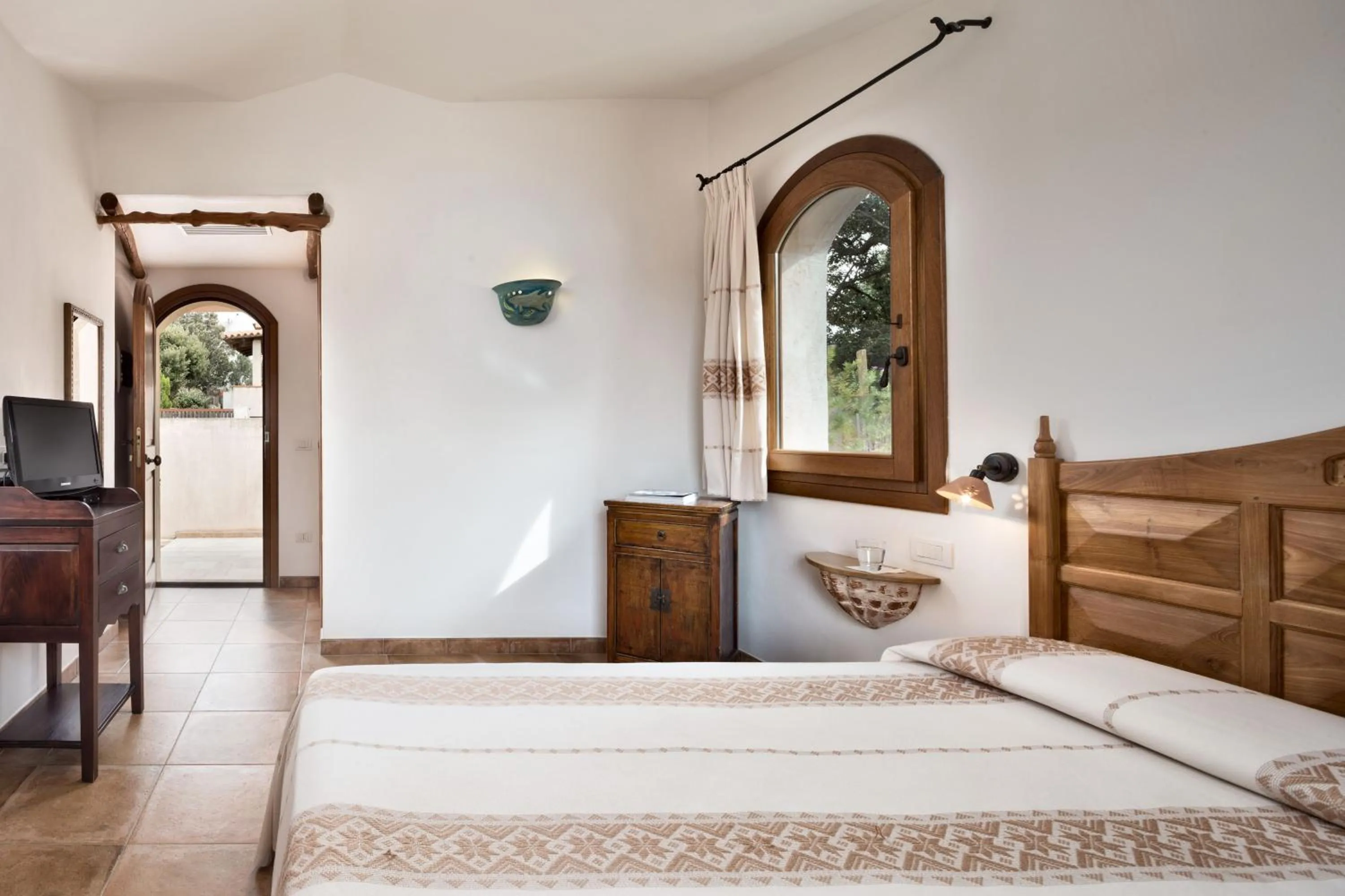 Photo of the whole room, Bed in Hotel Arathena