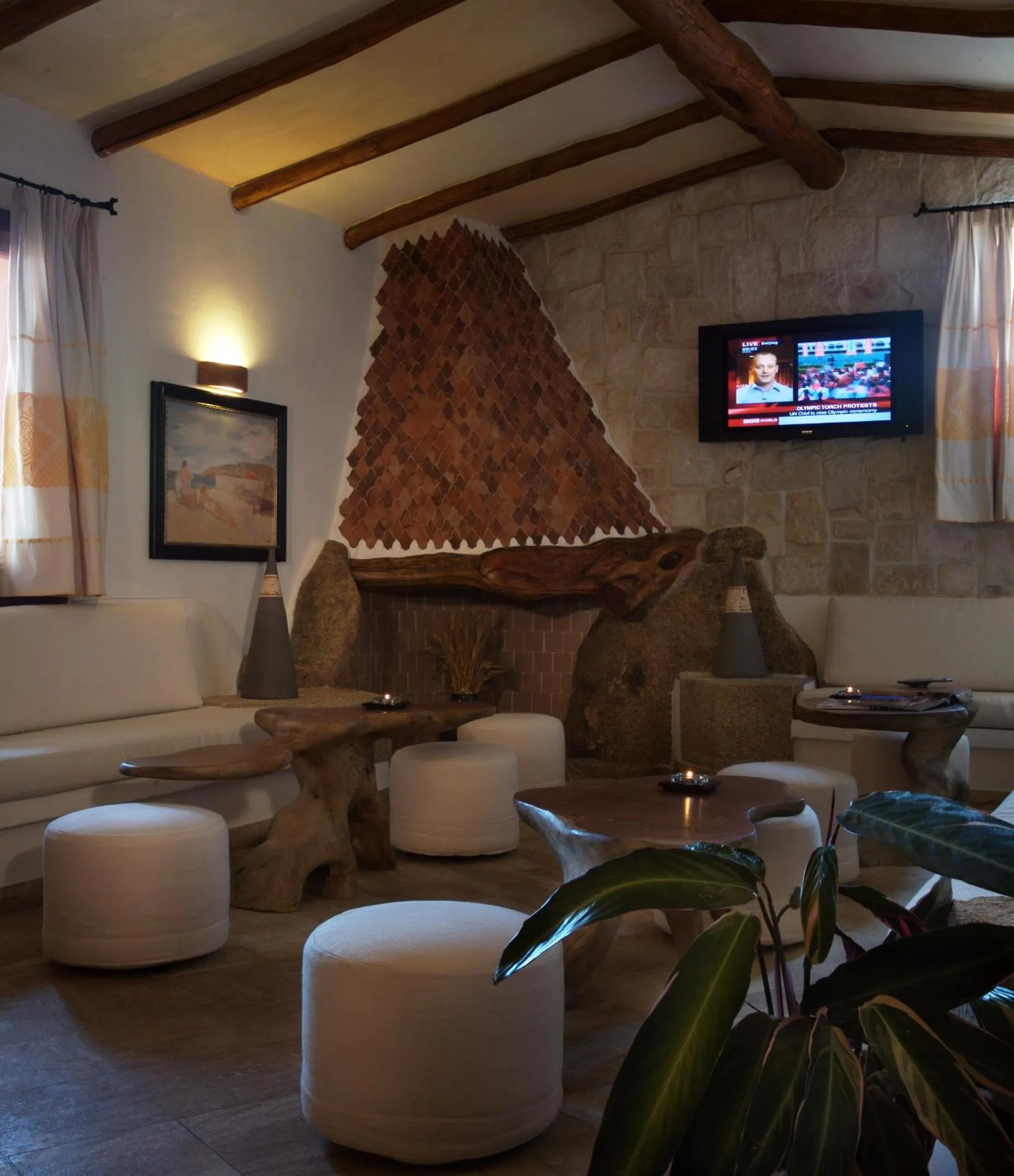 Lounge or bar in Hotel Arathena