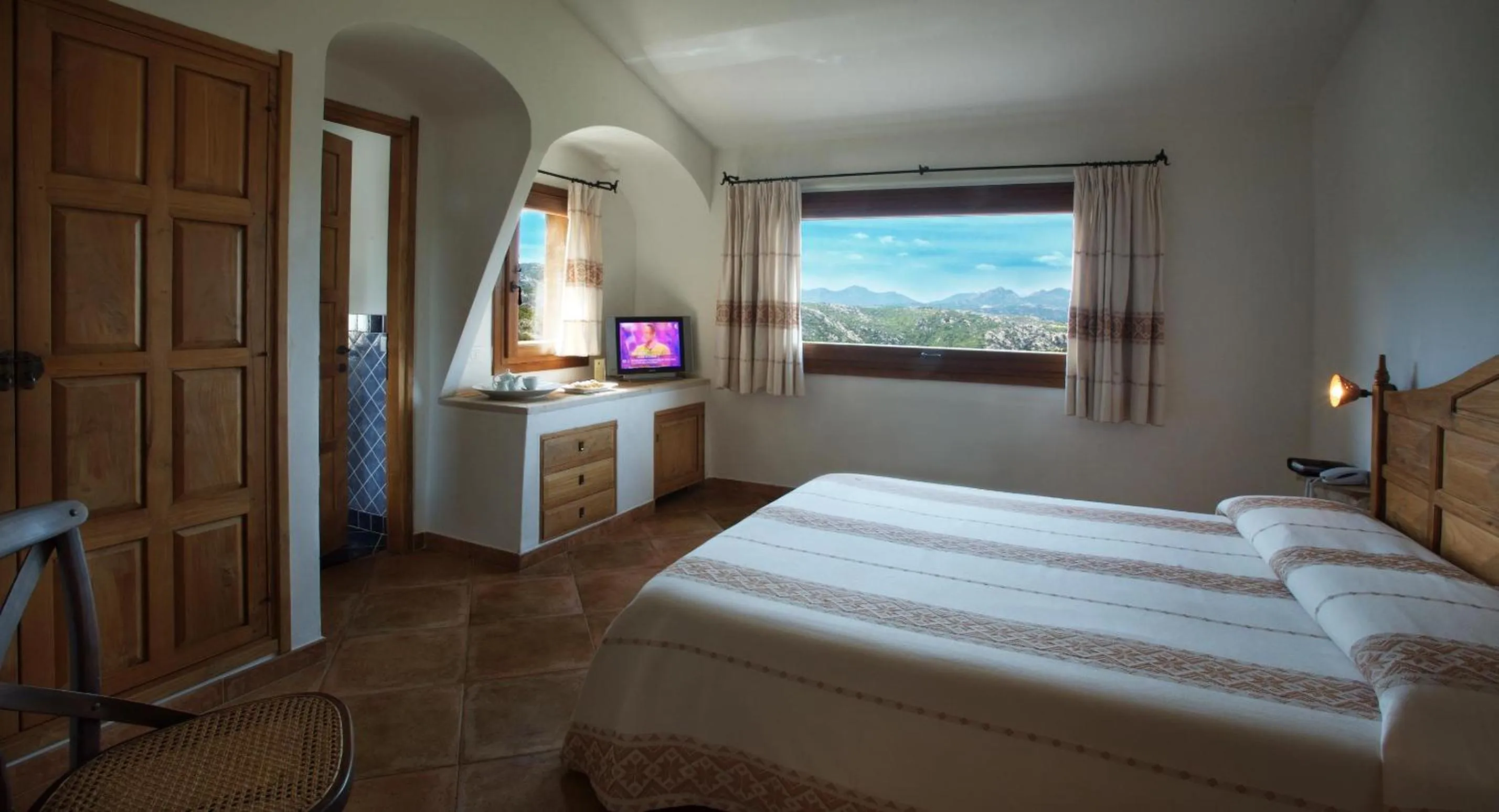 Photo of the whole room, Bed in Hotel Arathena