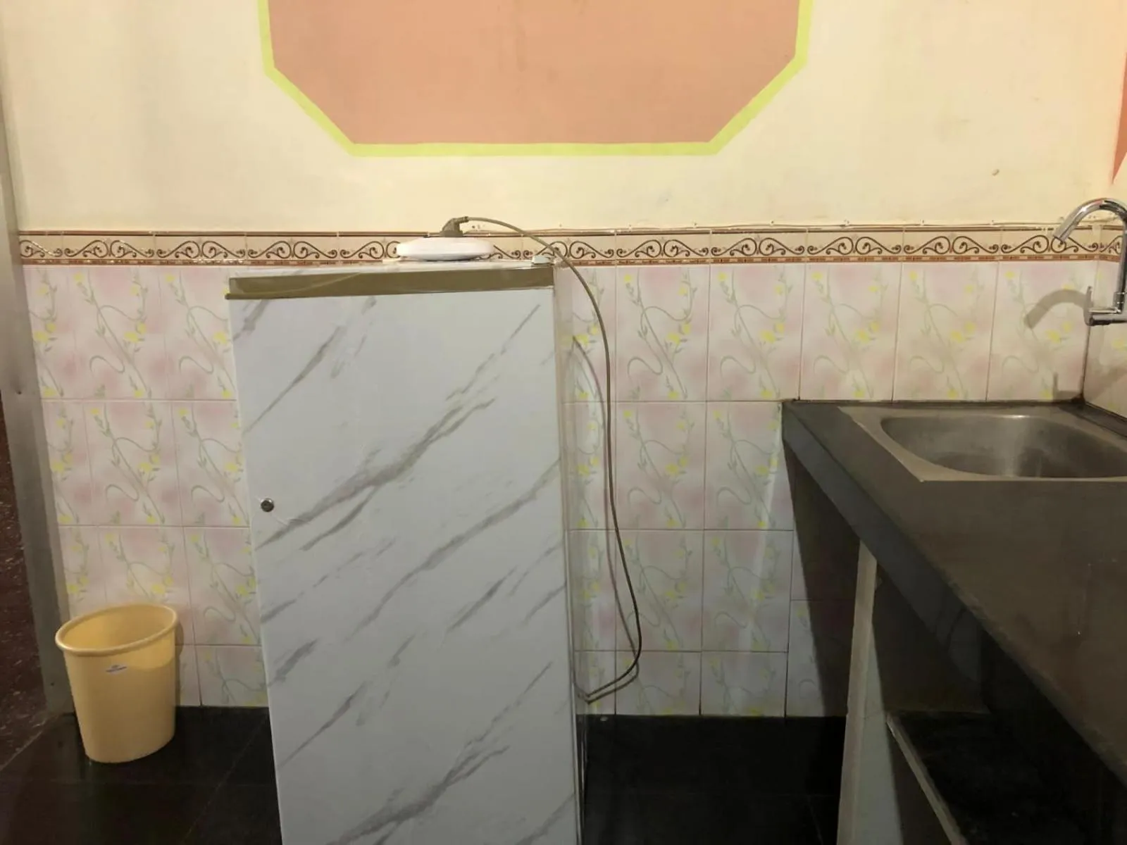 Kitchen or kitchenette in Nature Inn Cottages