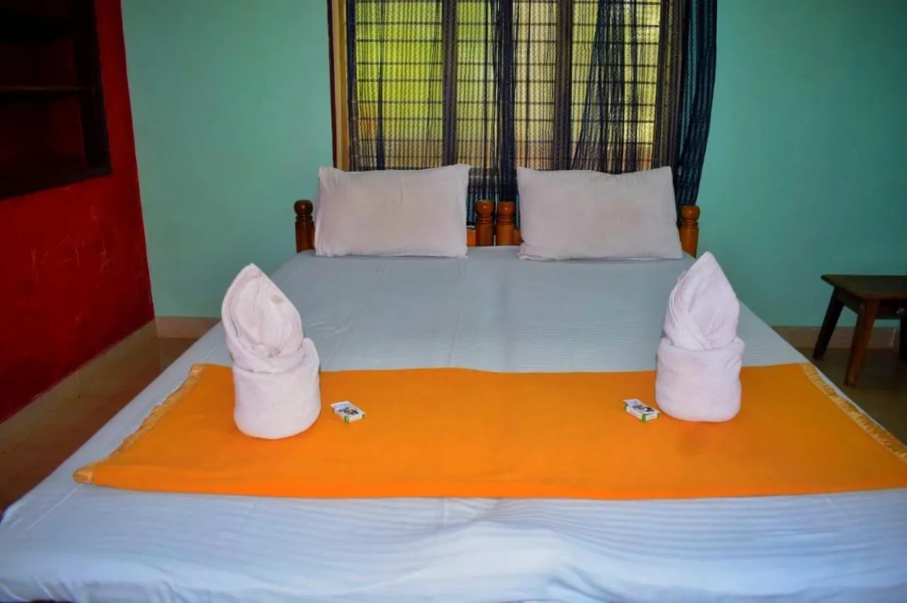 Bedroom, Bed in Nature Inn Cottages