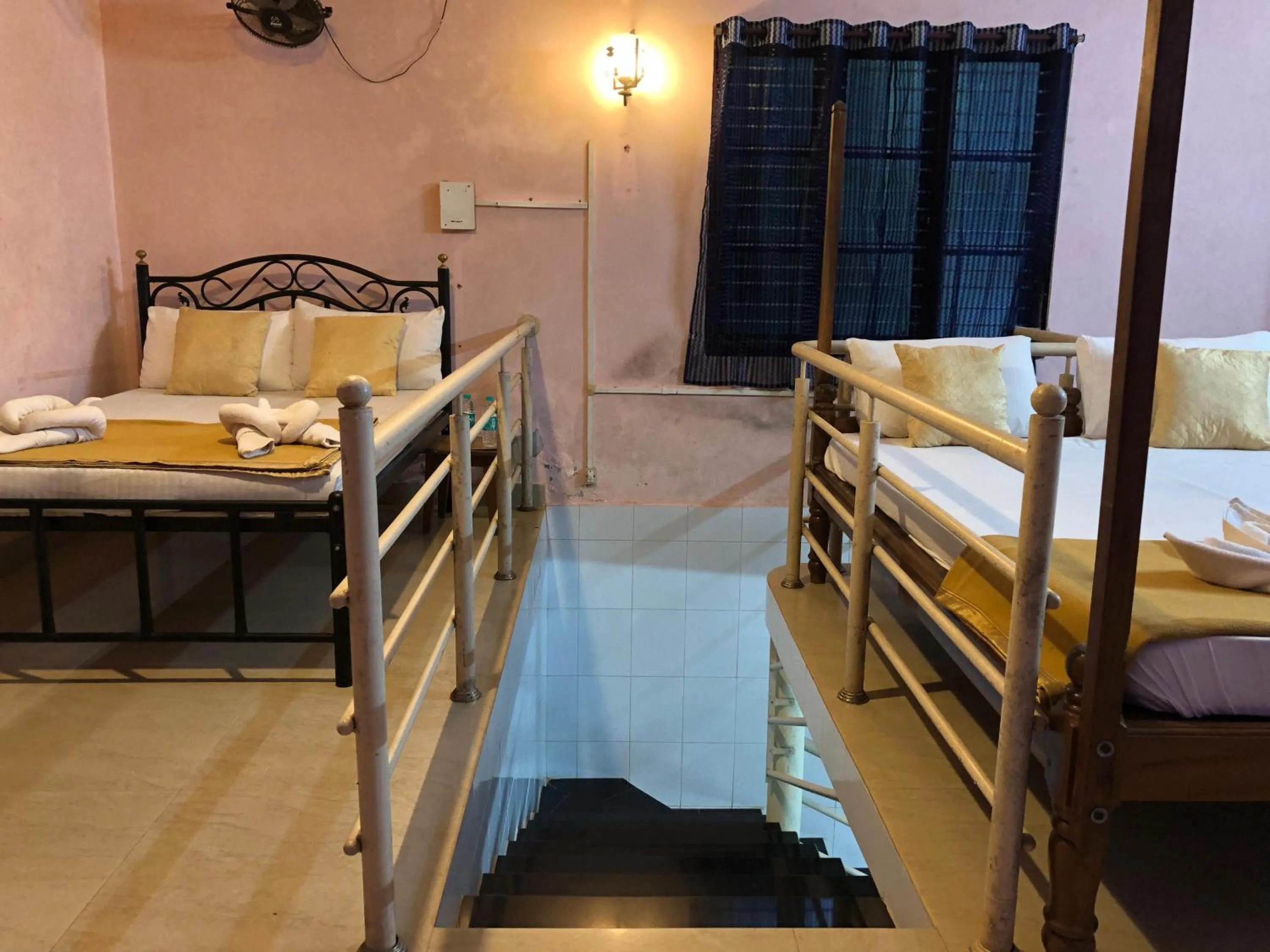 Bed in Nature Inn Cottages