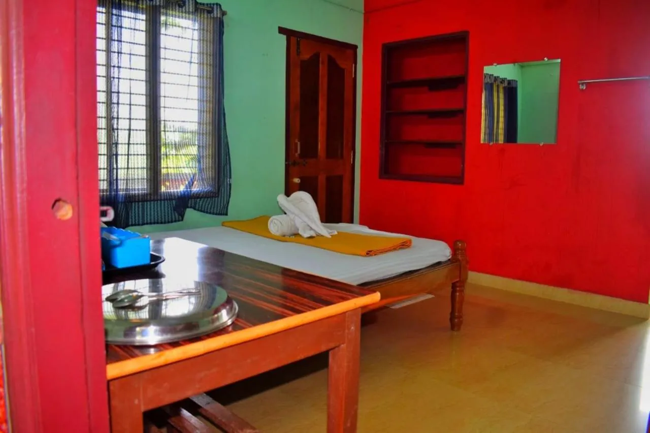 Bed in Nature Inn Cottages