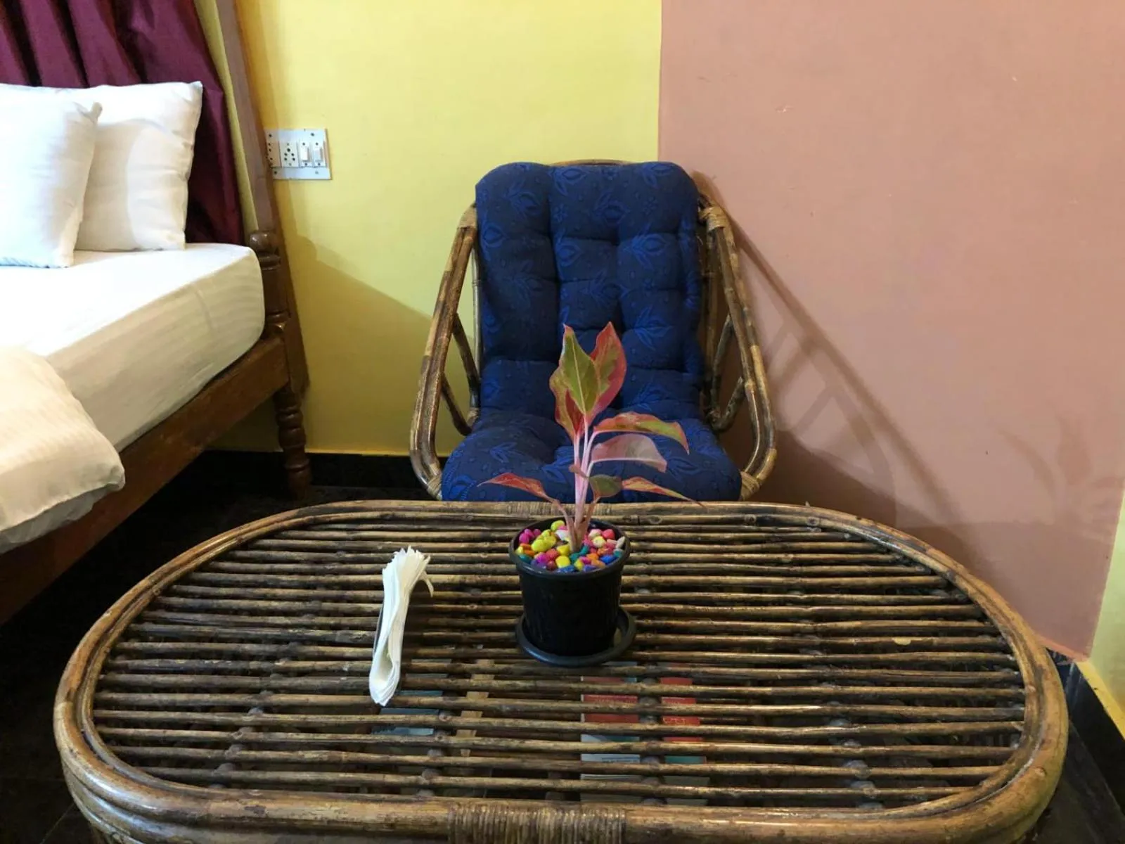 Bed in Nature Inn Cottages