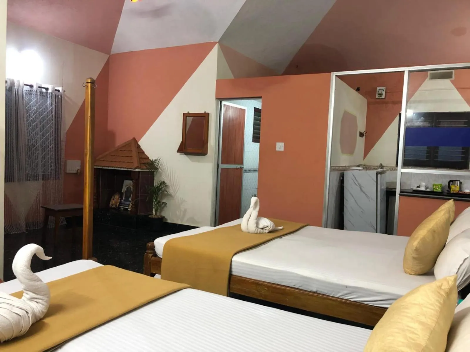 Bed in Nature Inn Cottages