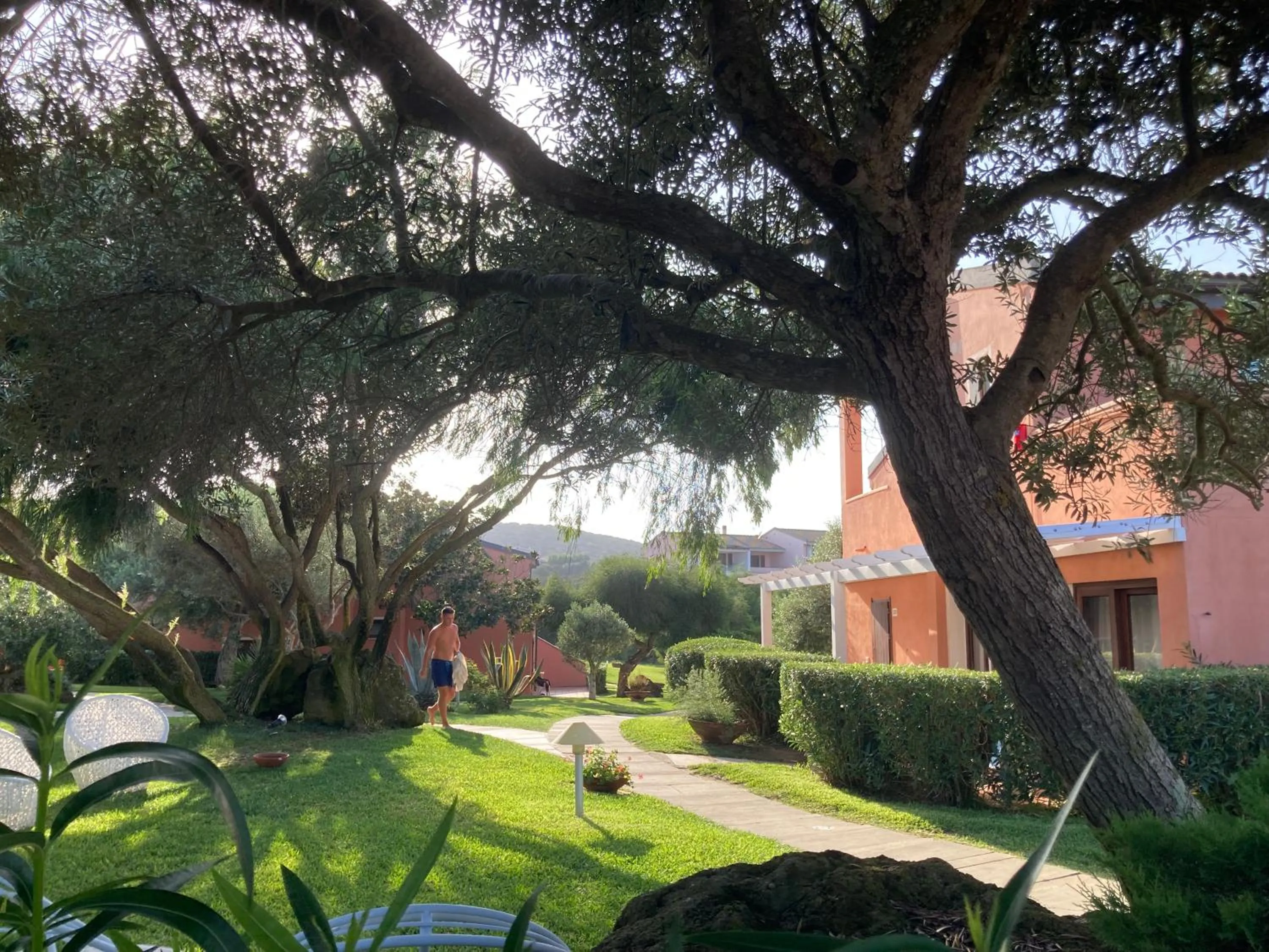 Garden in Cala Rosa Club Hotel