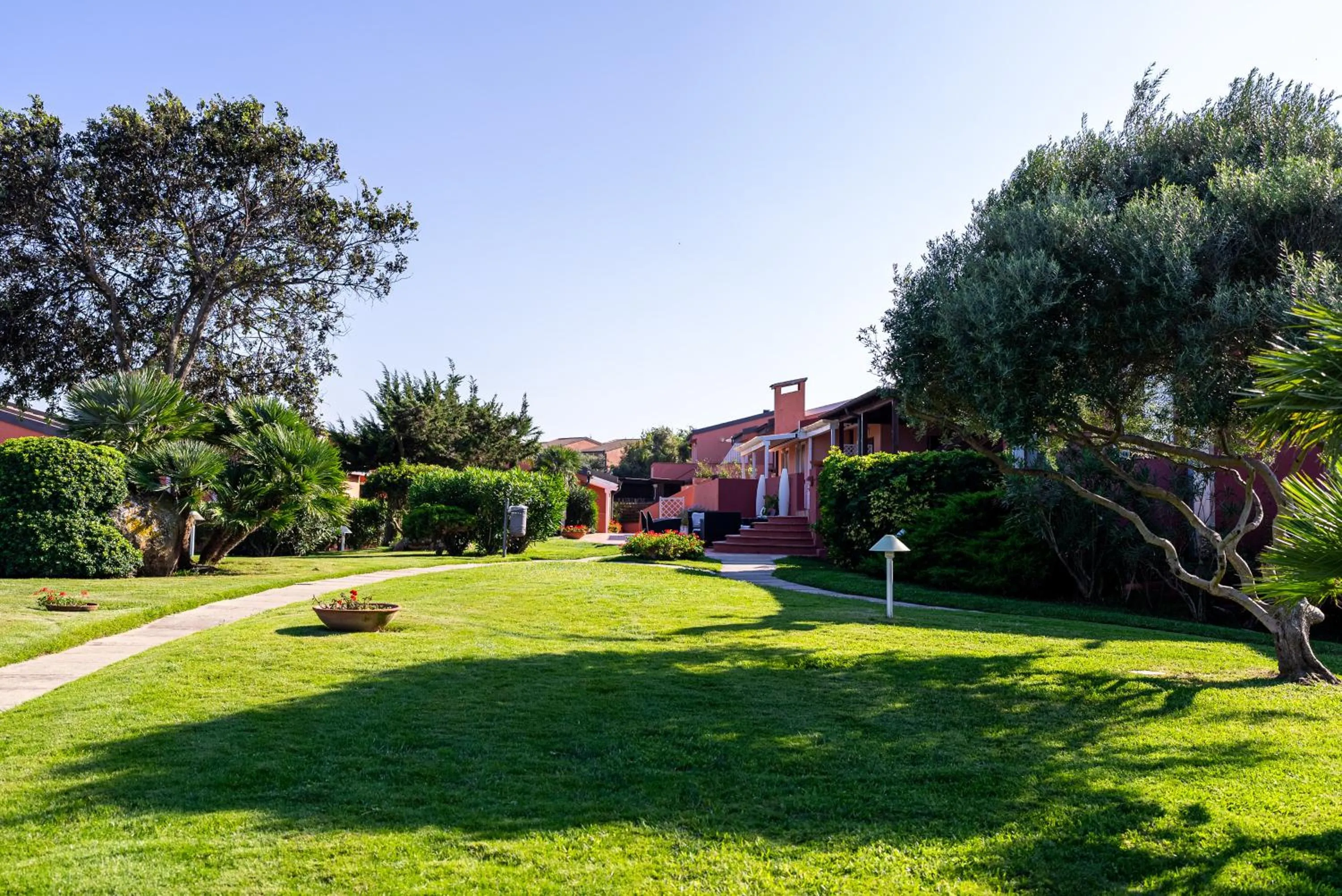 Garden view in Cala Rosa Club Hotel