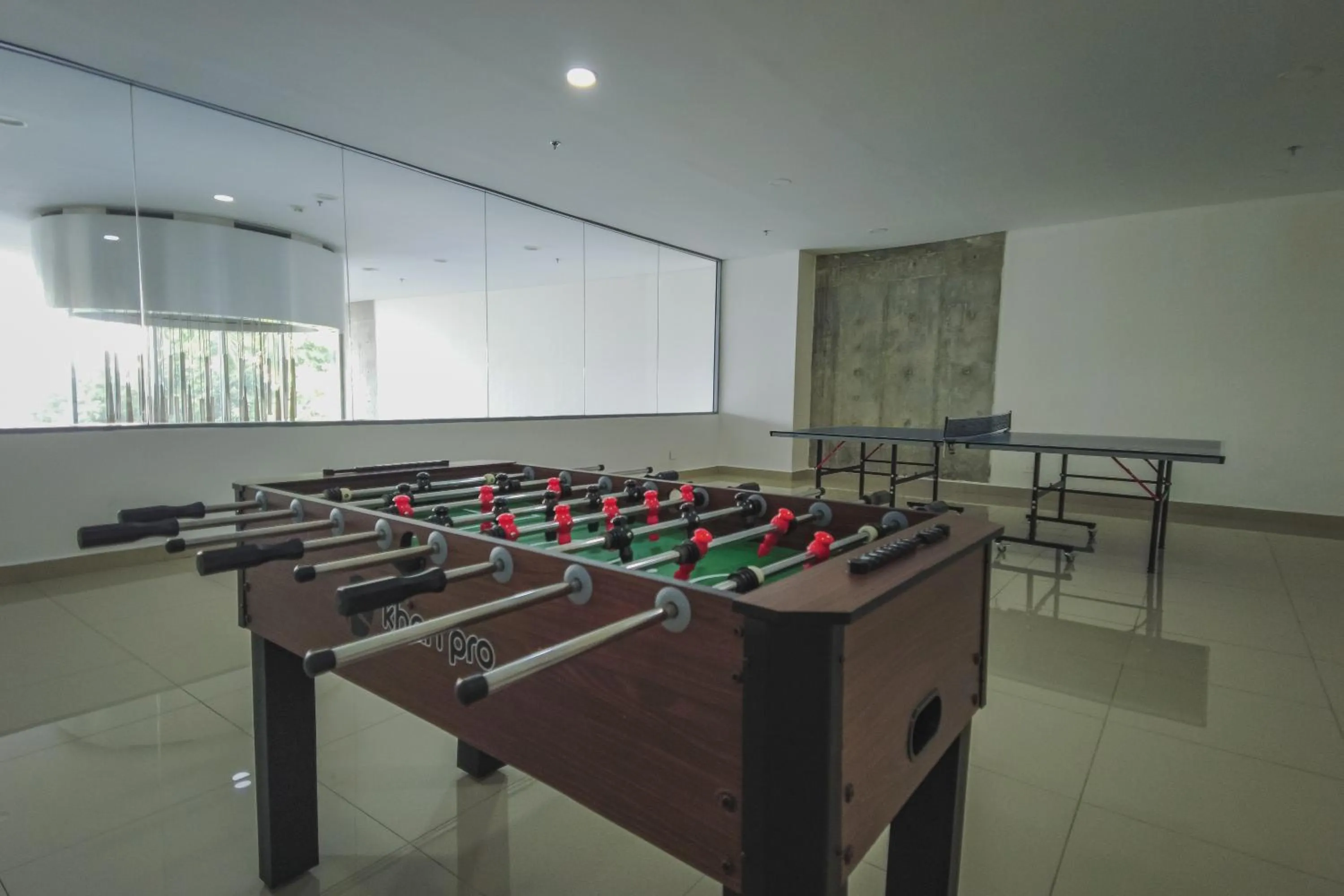 Game Room in Lujoso Apartamento en Bocagrande