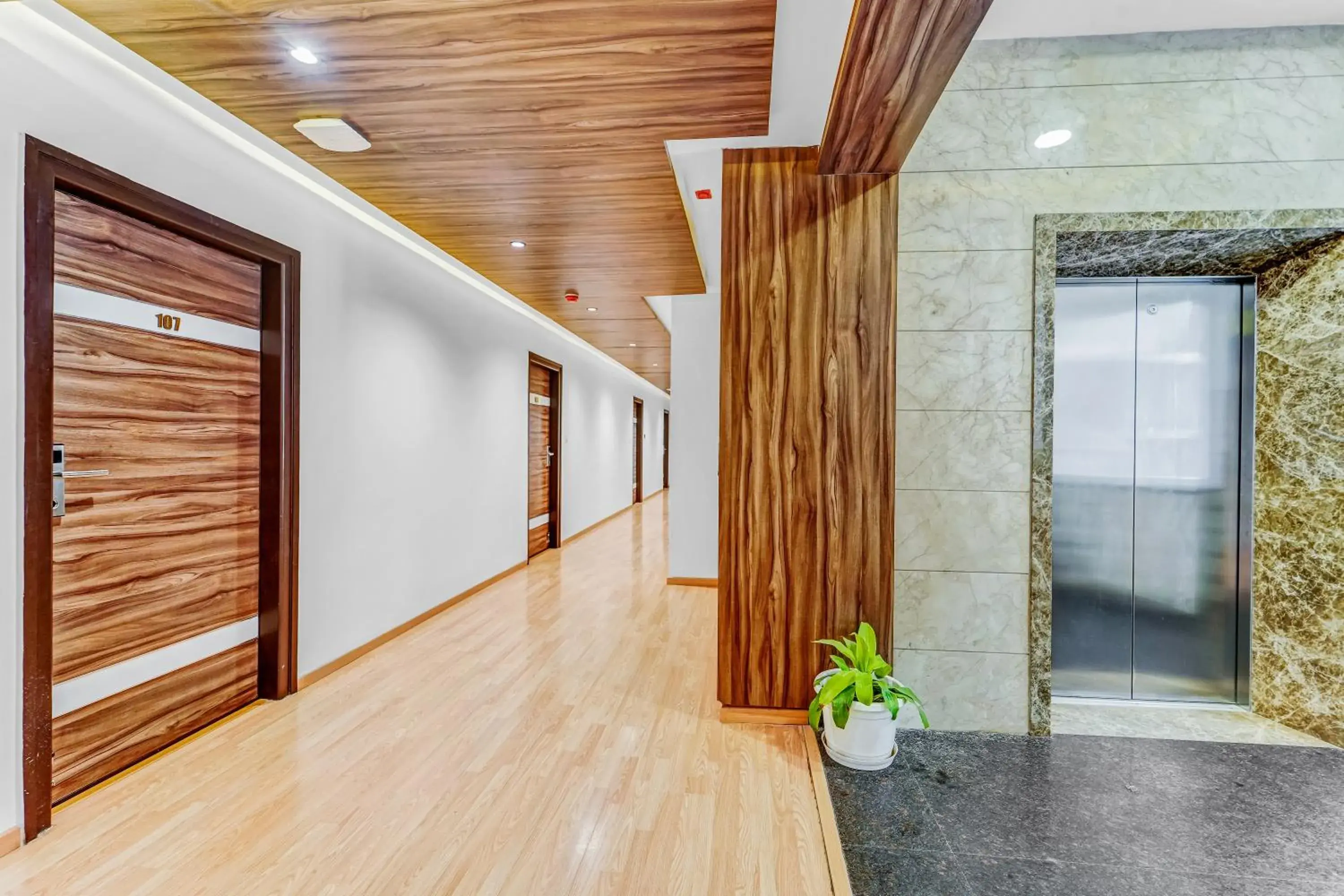 Property building in UPAR Hotels - T Nagar Property building in UPAR Hotels - T Nagar