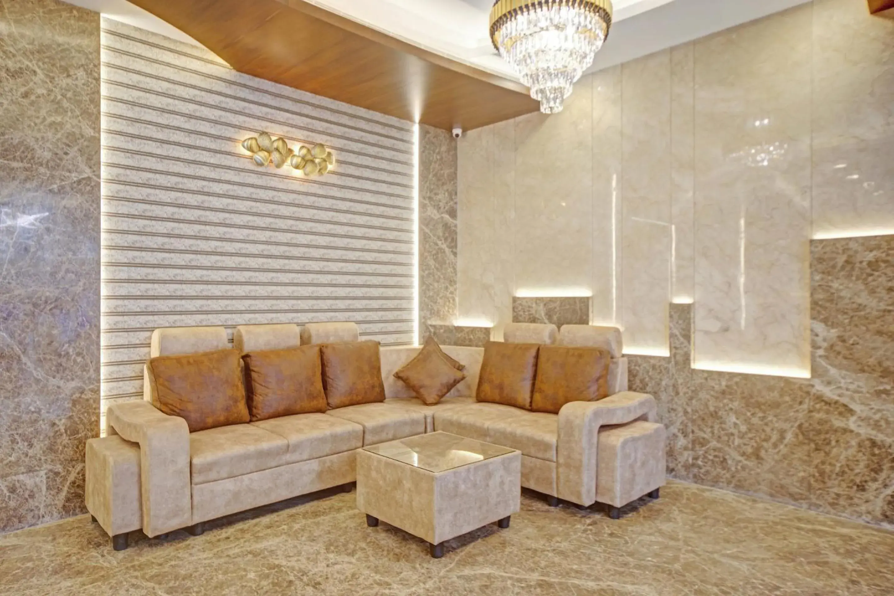 Lounge or bar in UPAR Hotels - T Nagar Lounge or bar in UPAR Hotels - T Nagar