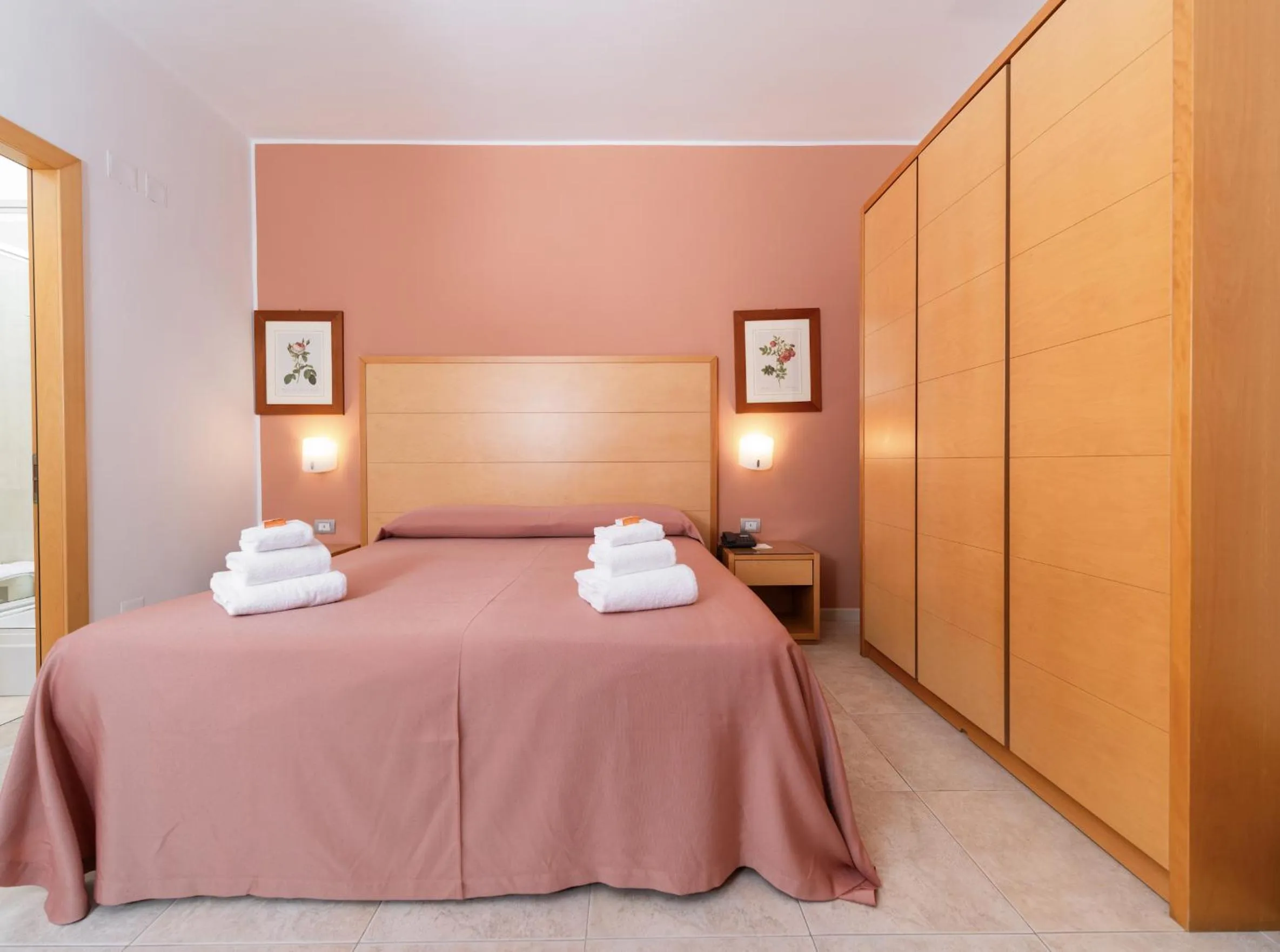 Photo of the whole room in Hotel Degli Aranci