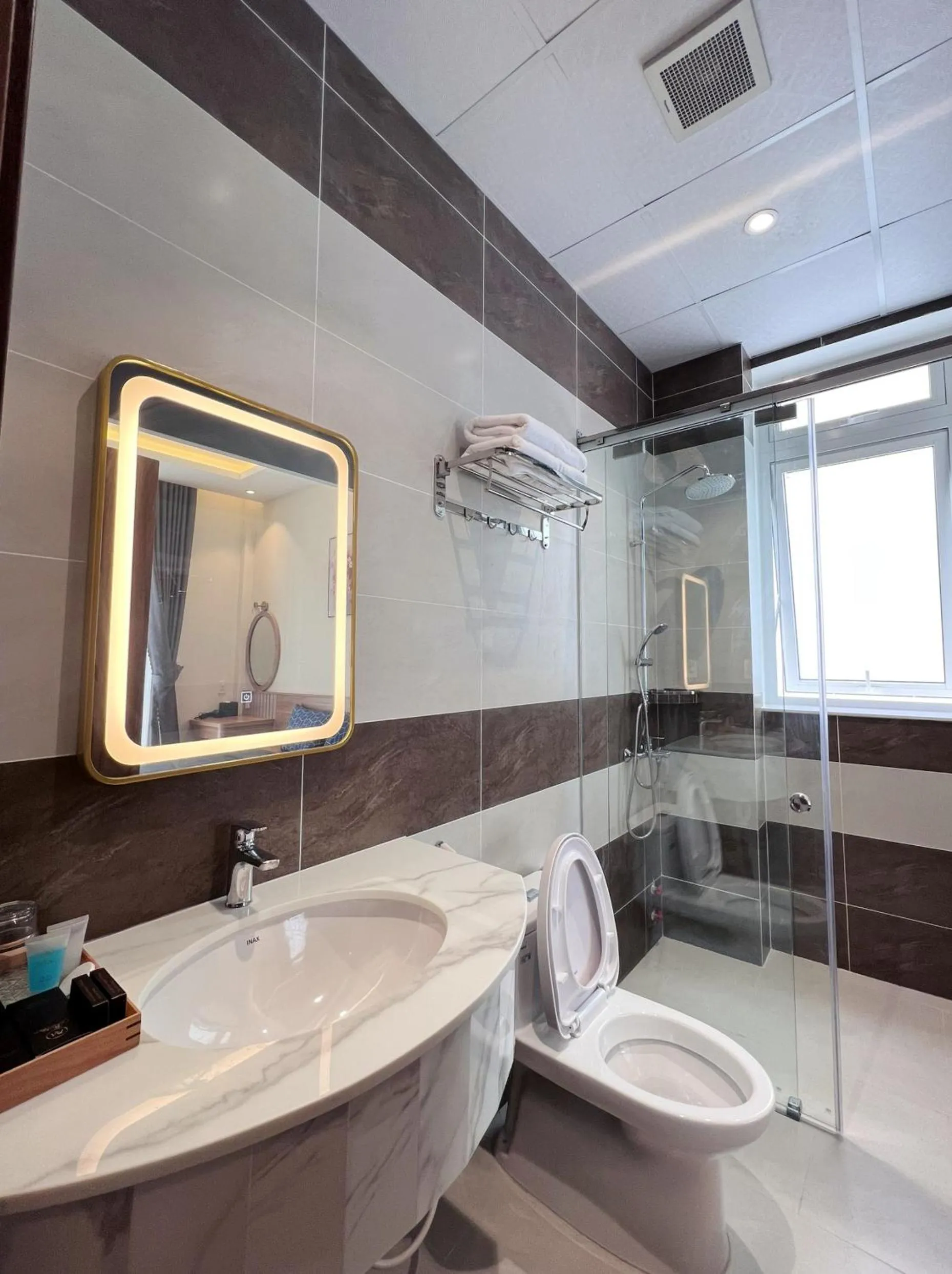 Bathroom in An Mai Boutique Hotel