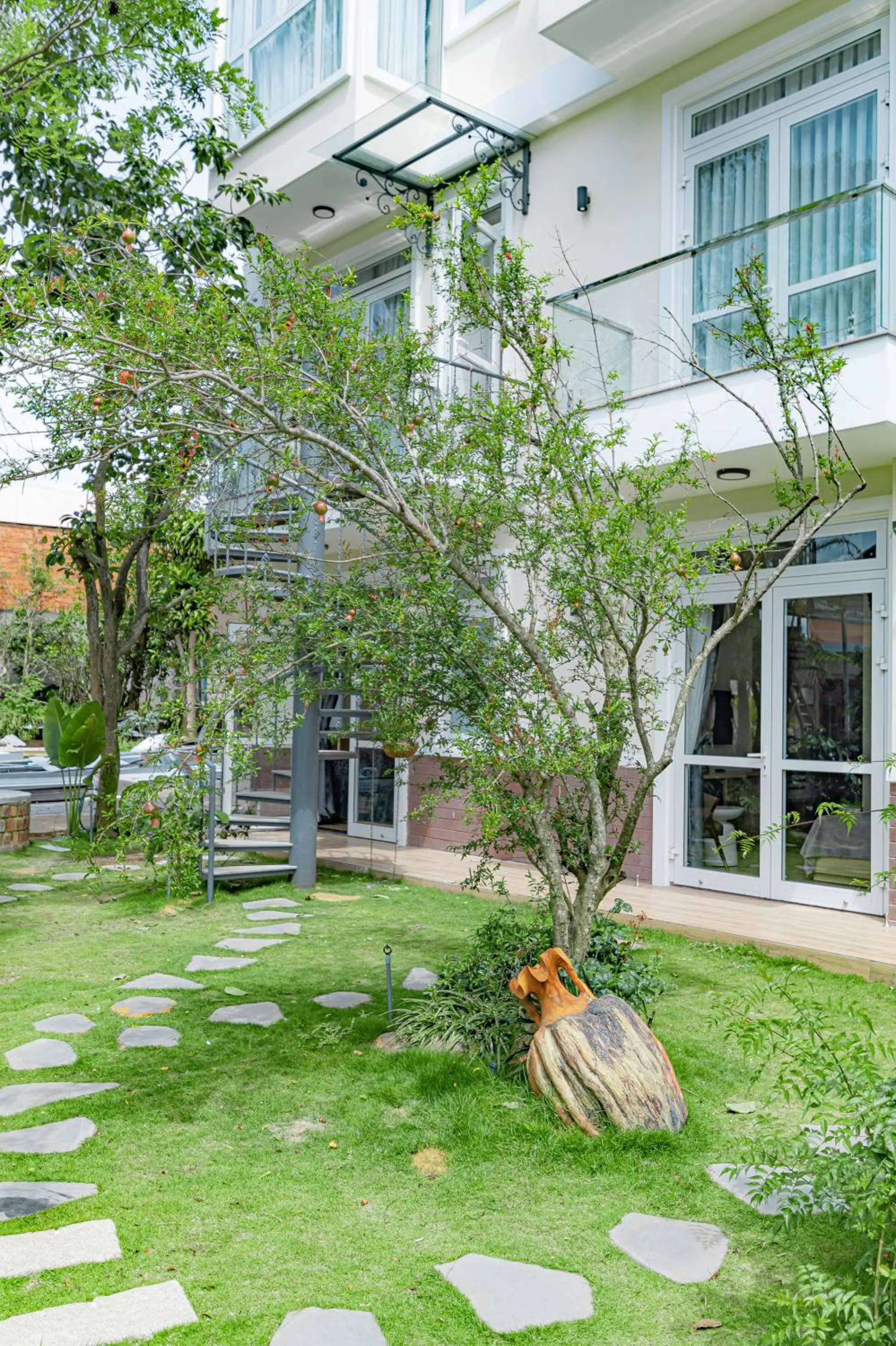 Garden in An Mai Boutique Hotel