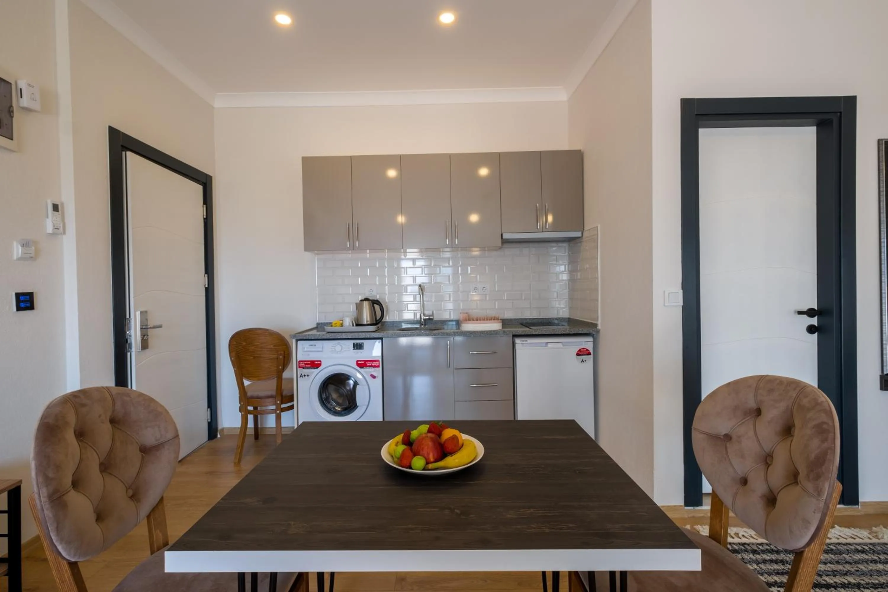 Kitchen or kitchenette in Tanrise City House