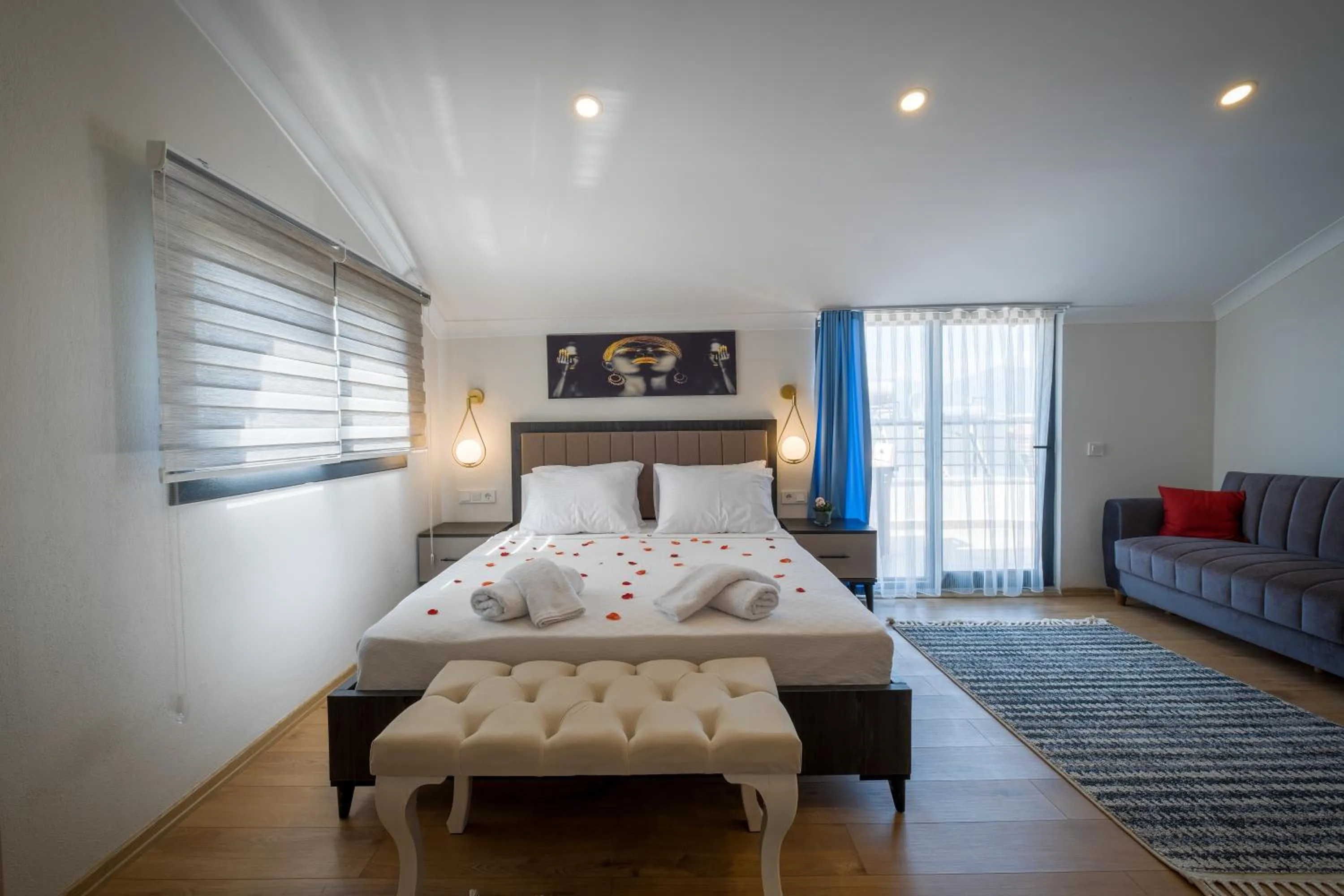 Photo of the whole room, Bed in Tanrise City House