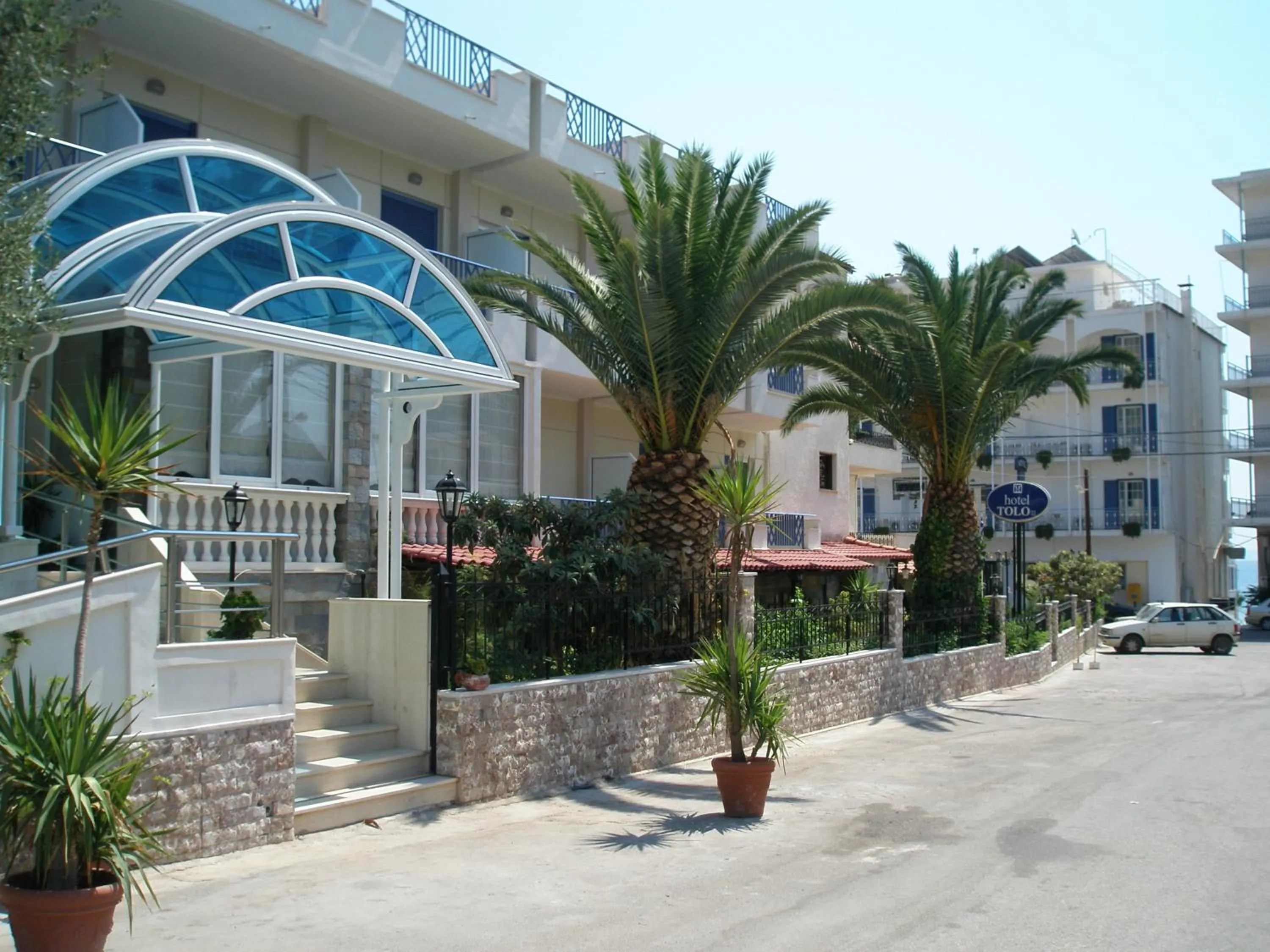 Hotel Serenity Tolo
