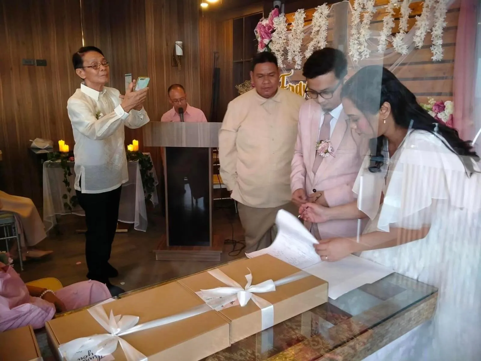 wedding in El Vistra Hotel Angeles