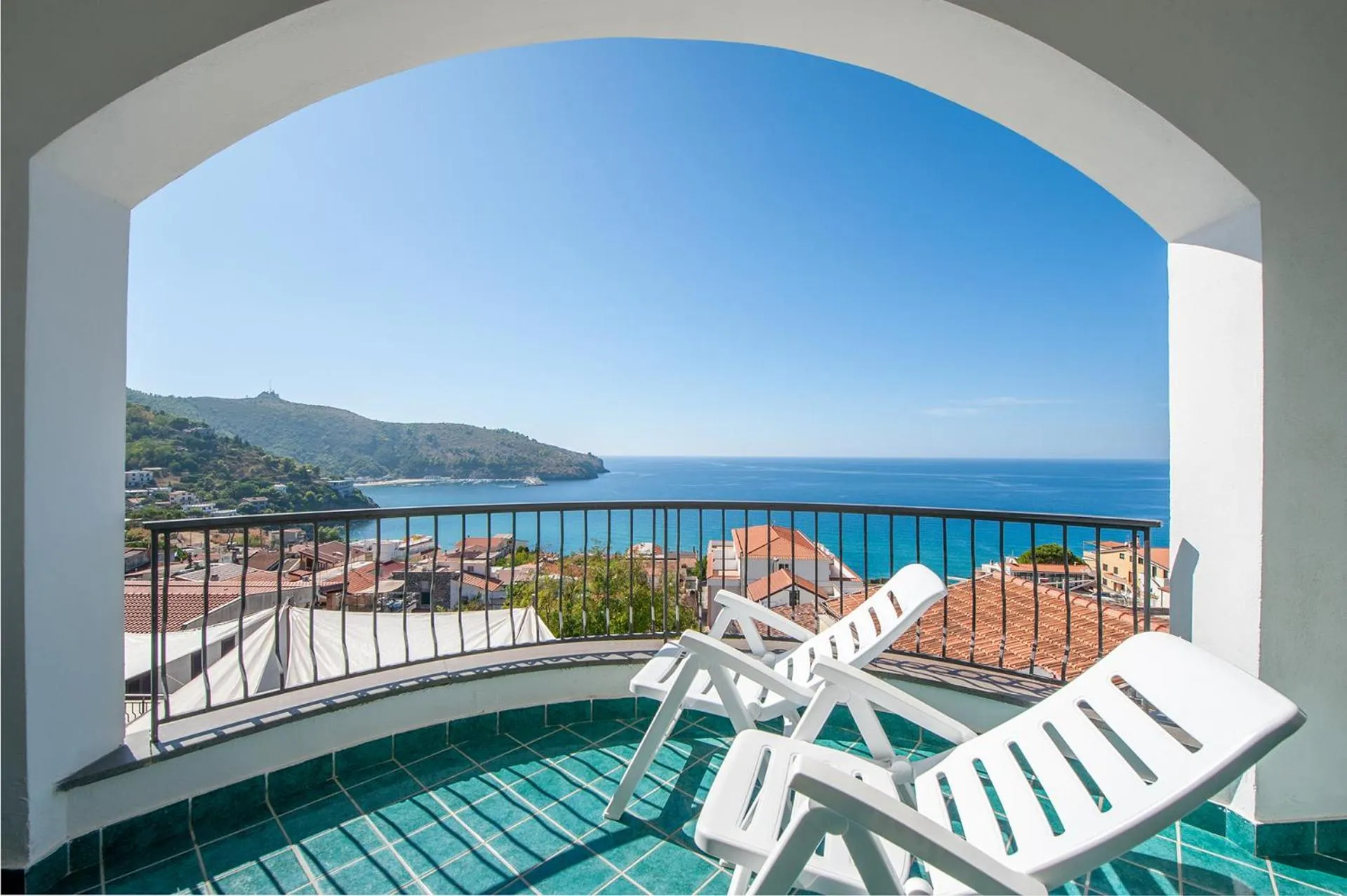 Natural landscape in Best Western Hotel La Conchiglia