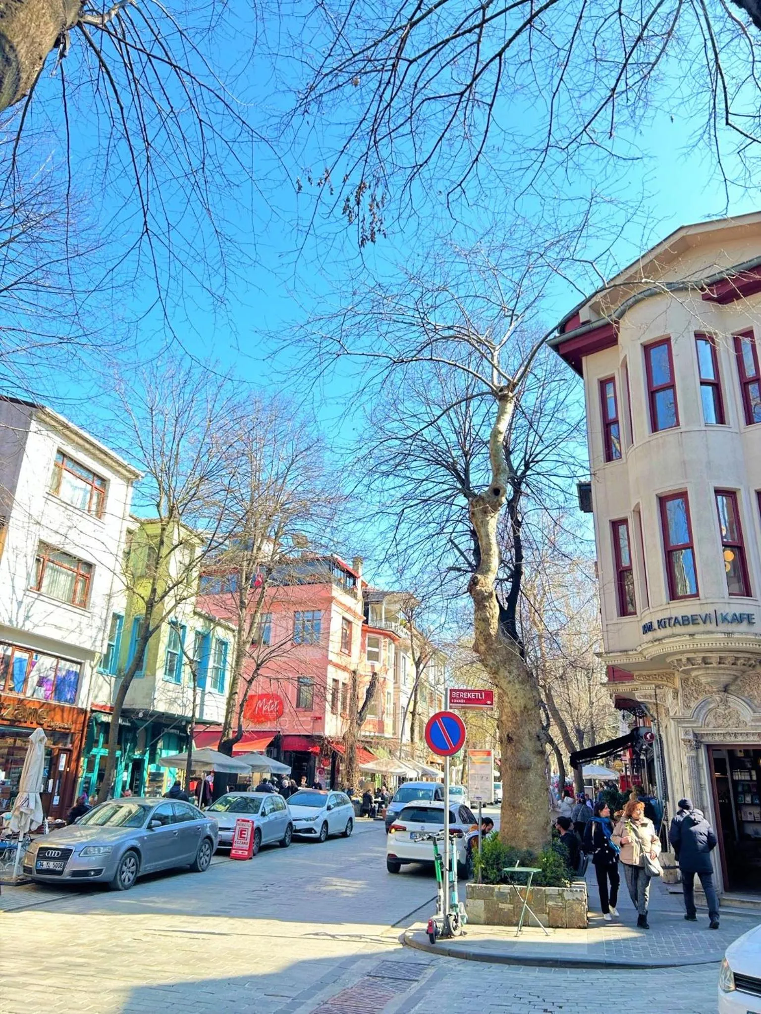 Day in Kuzguncuk View
