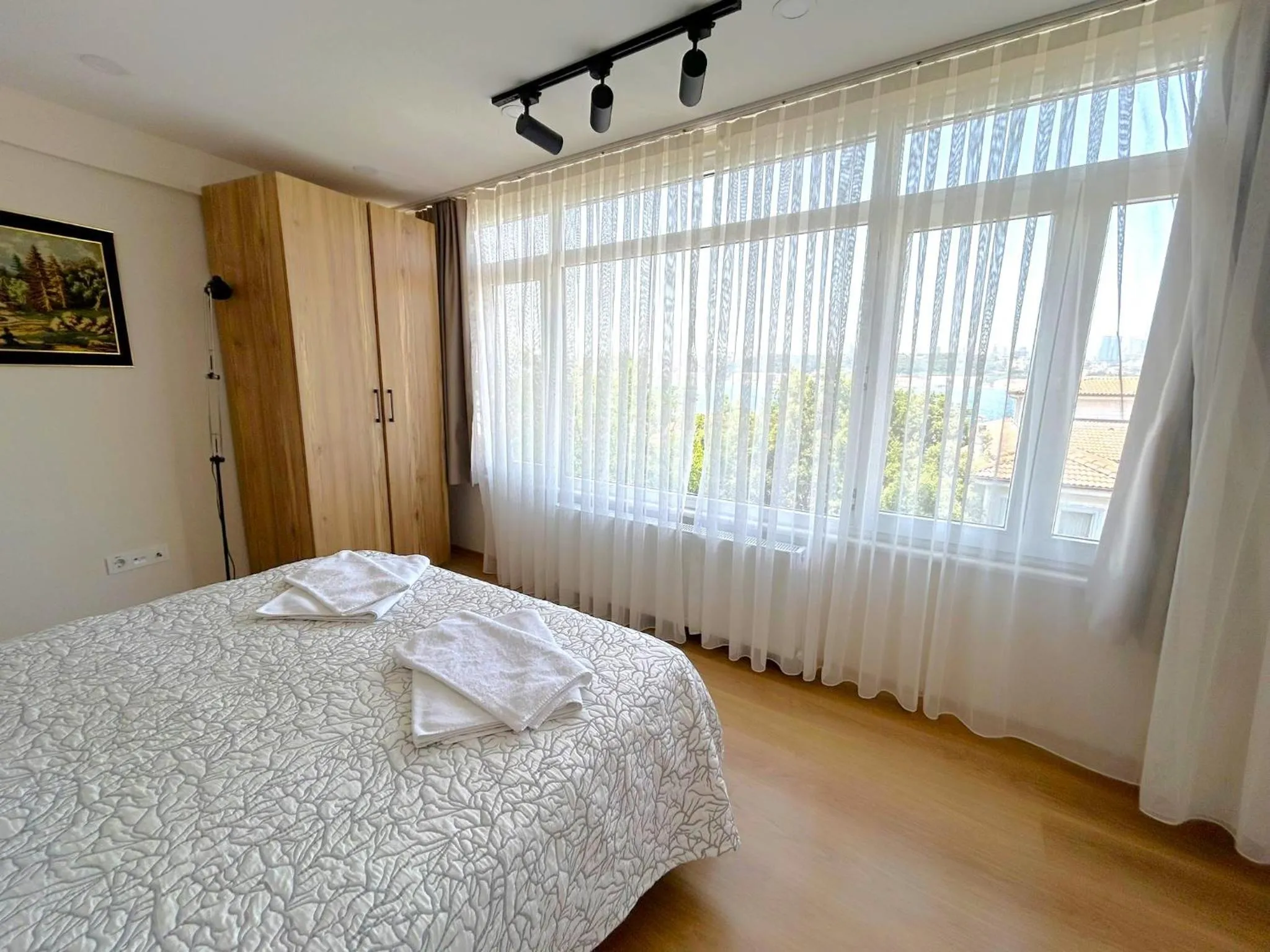 Bedroom, Bed in Kuzguncuk View