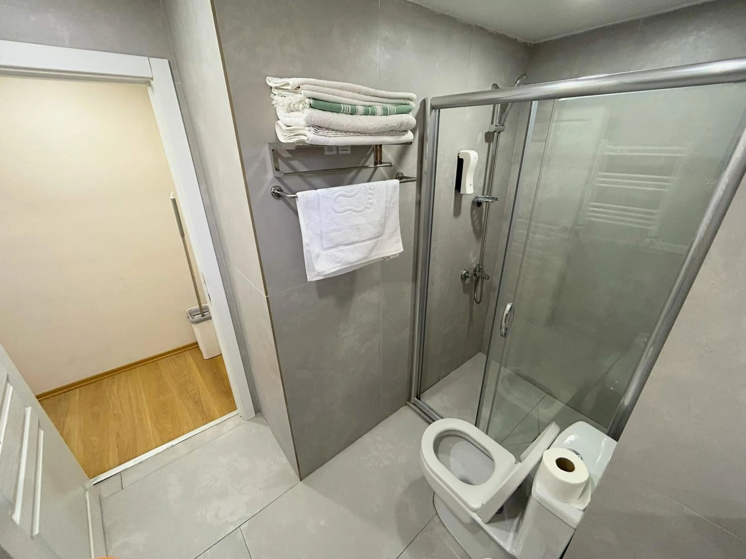 Bathroom in Kuzguncuk View