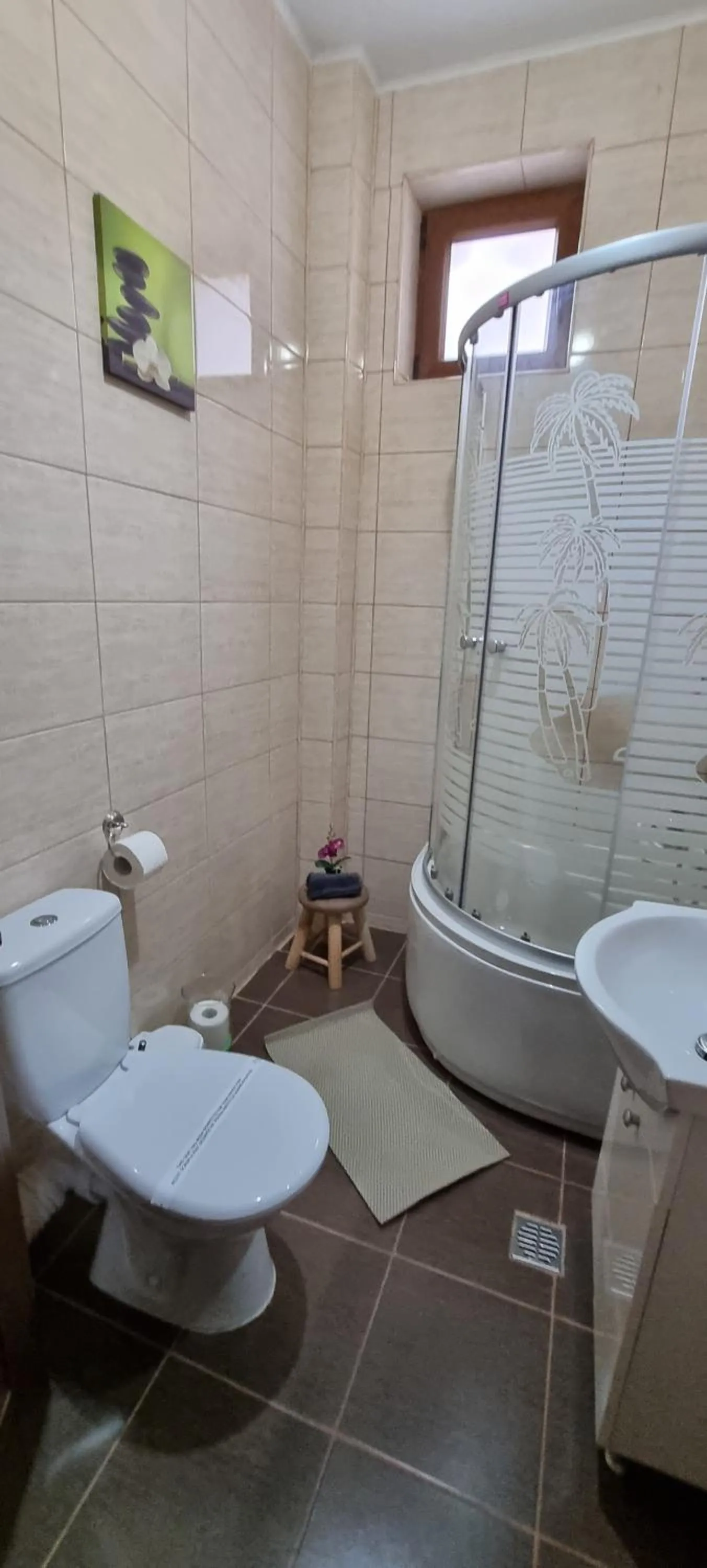 Bathroom in Happy Mood Apartments