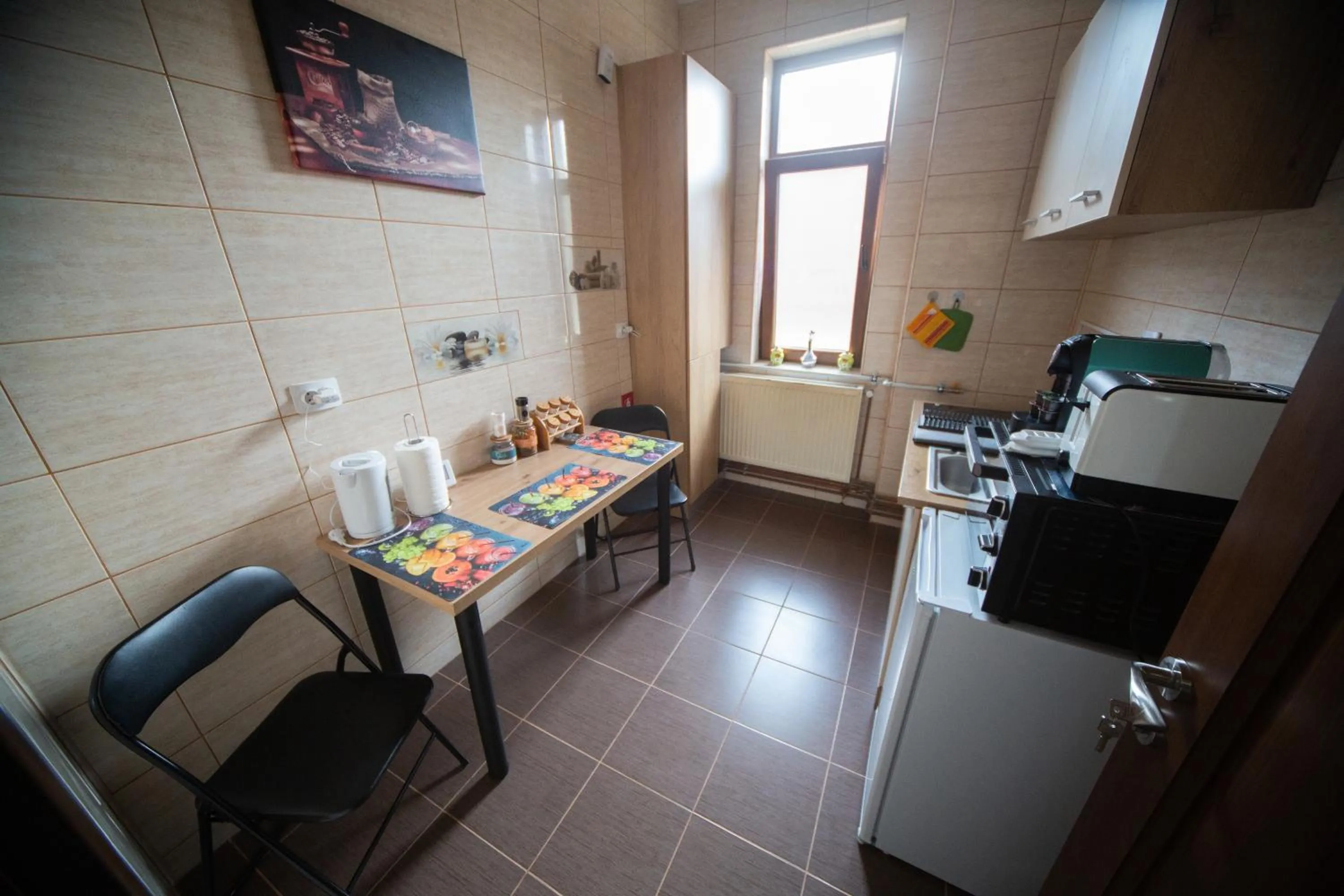 Communal kitchen in Happy Mood Apartments