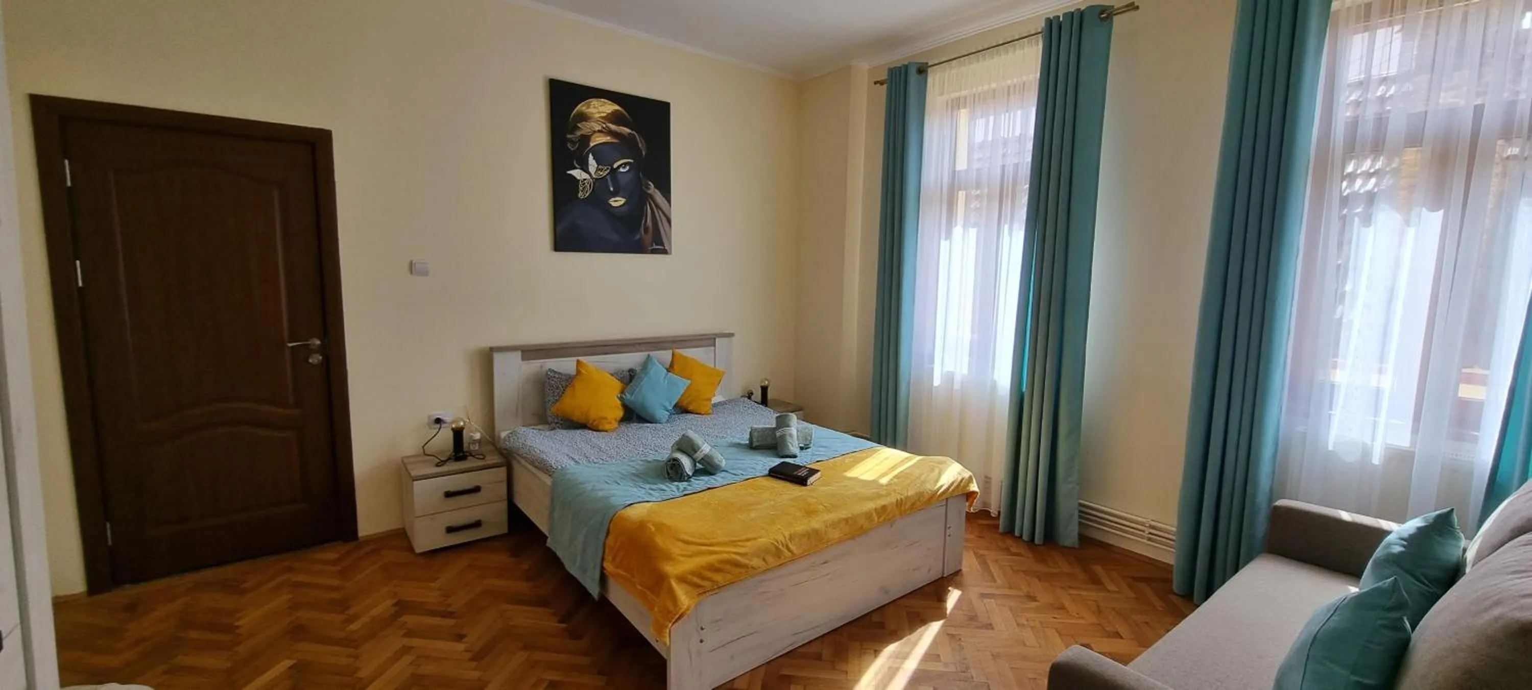 Photo of the whole room in Happy Mood Apartments