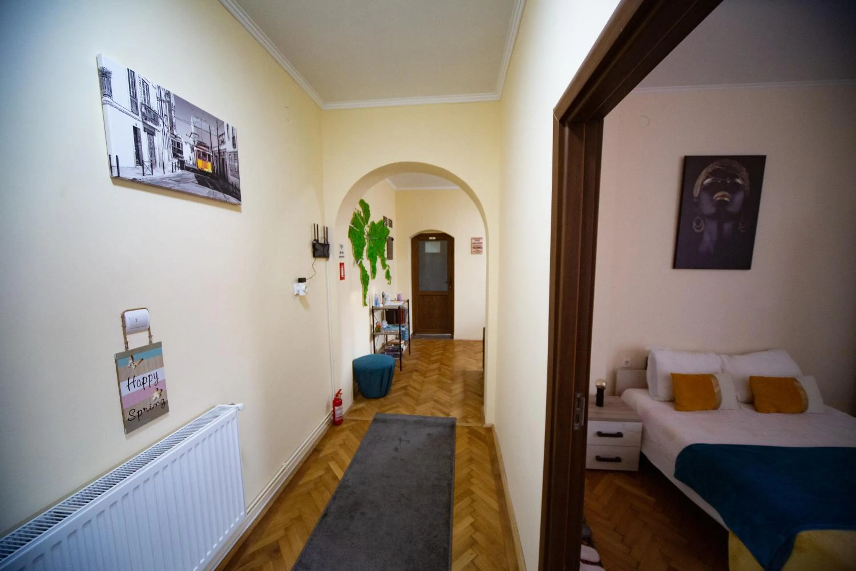 Decorative detail in Happy Mood Apartments