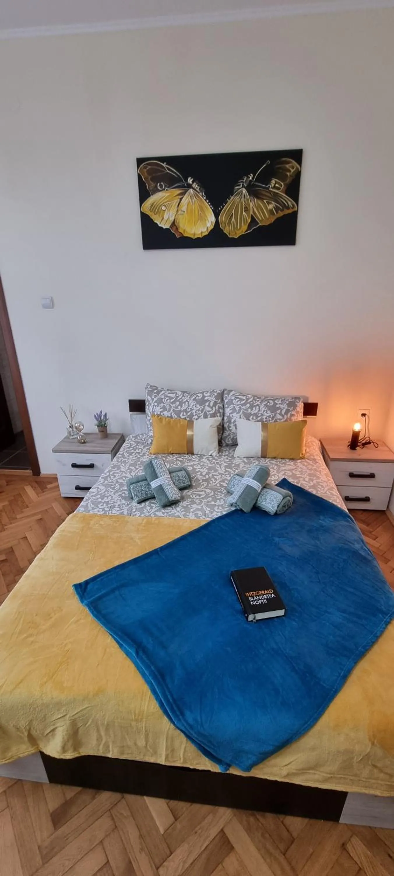 Bed in Happy Mood Apartments