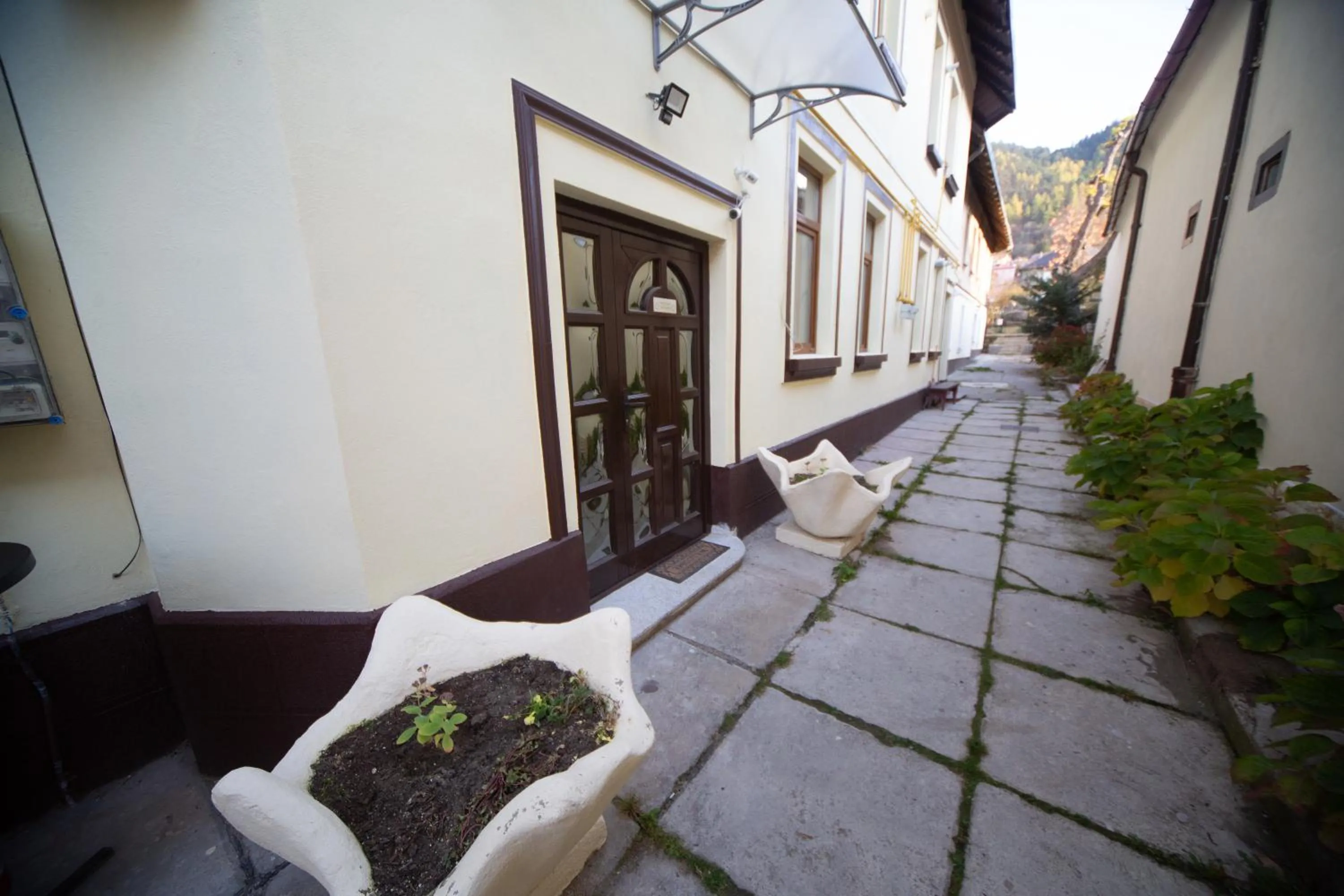 Property building in Happy Mood Apartments